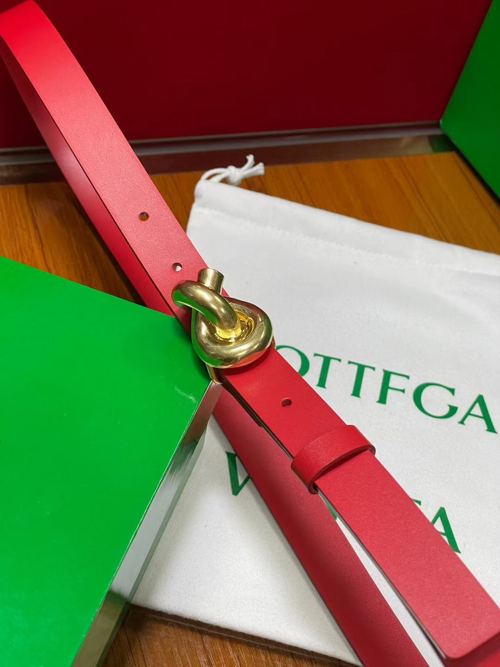 Ремінь Bottega Veneta з натуральної шкіри теляти — фото 1