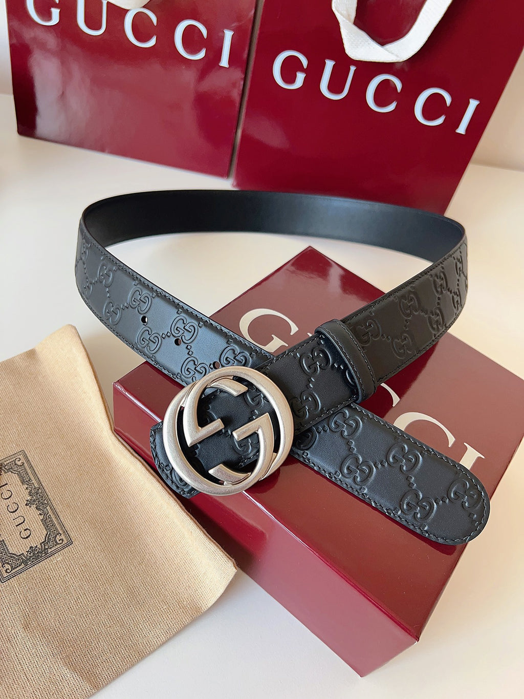 Ремінь Gucci з натуральної шкіри — фото 1