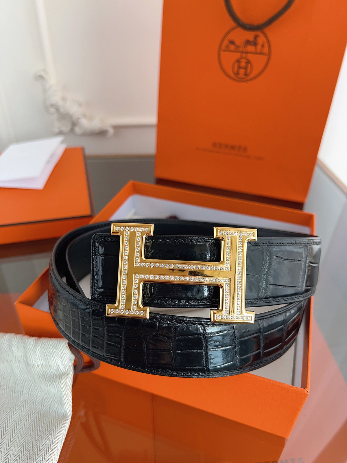 Ремінь Hermès з шкіри крокодила з пряжкою з кристалами — фото 3