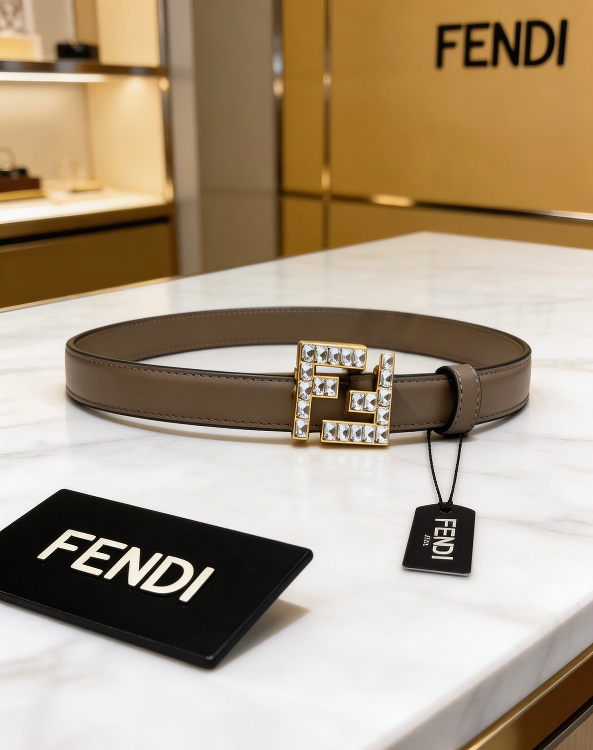 Ремінь Fendi з натуральної шкіри — фото 1