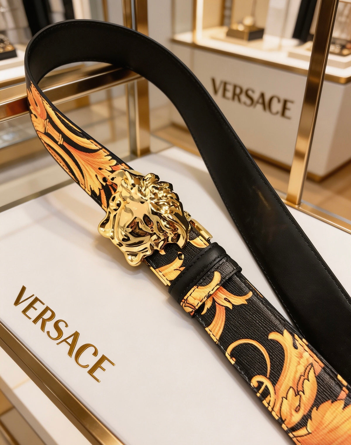 Ремінь Versace з натуральної шкіри теляти — фото 3