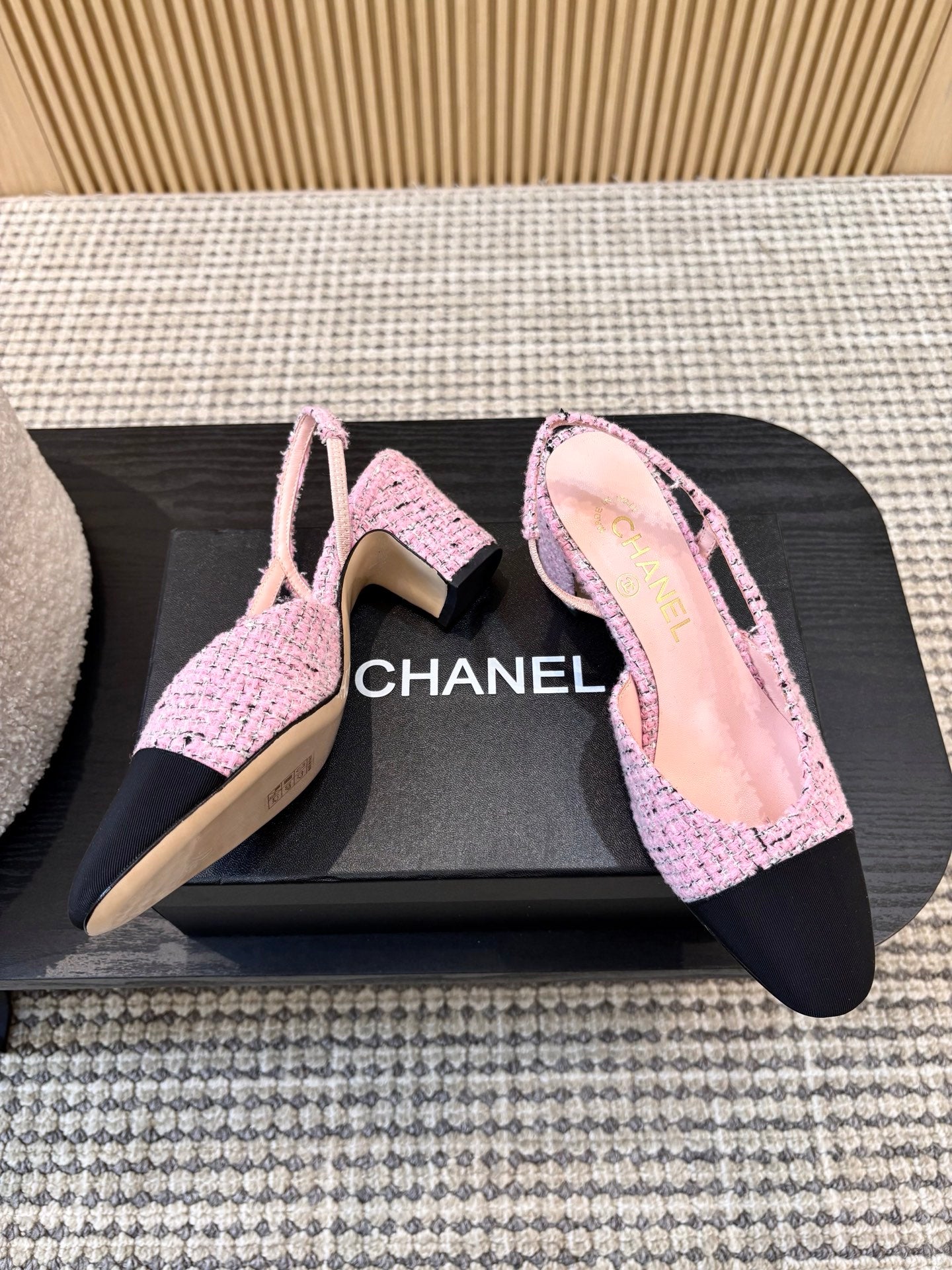 Жіночі зручні шкіряні сандалі Chanel Ballet