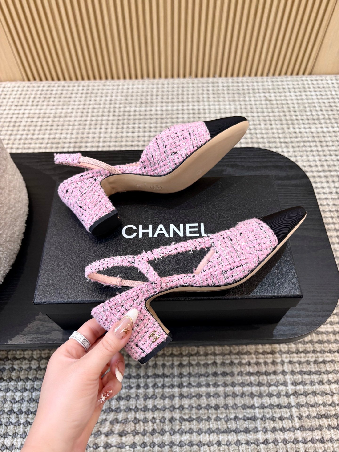 Жіночі зручні шкіряні сандалі Chanel Ballet