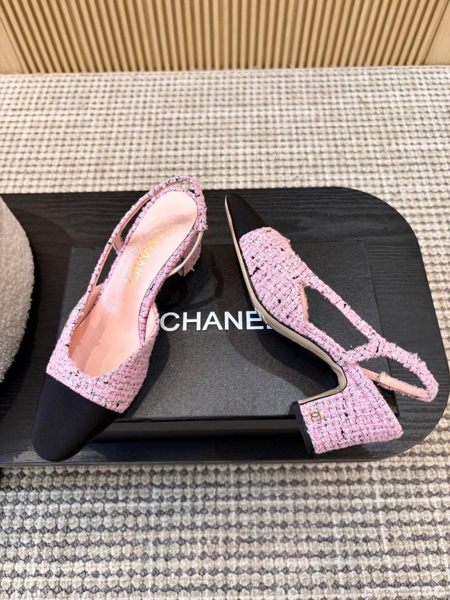 Жіночі зручні шкіряні сандалі Chanel Ballet