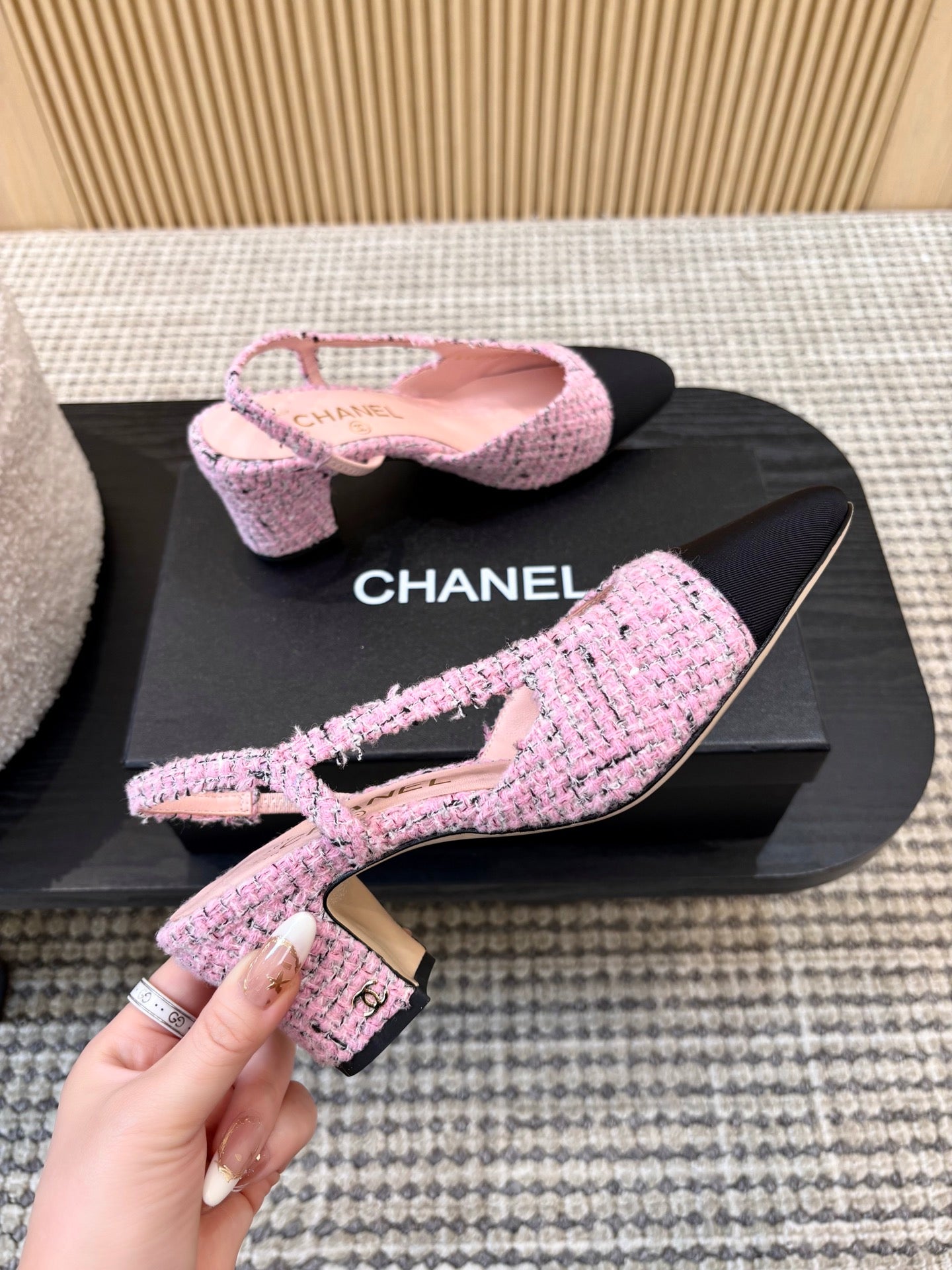 Жіночі зручні шкіряні сандалі Chanel Ballet