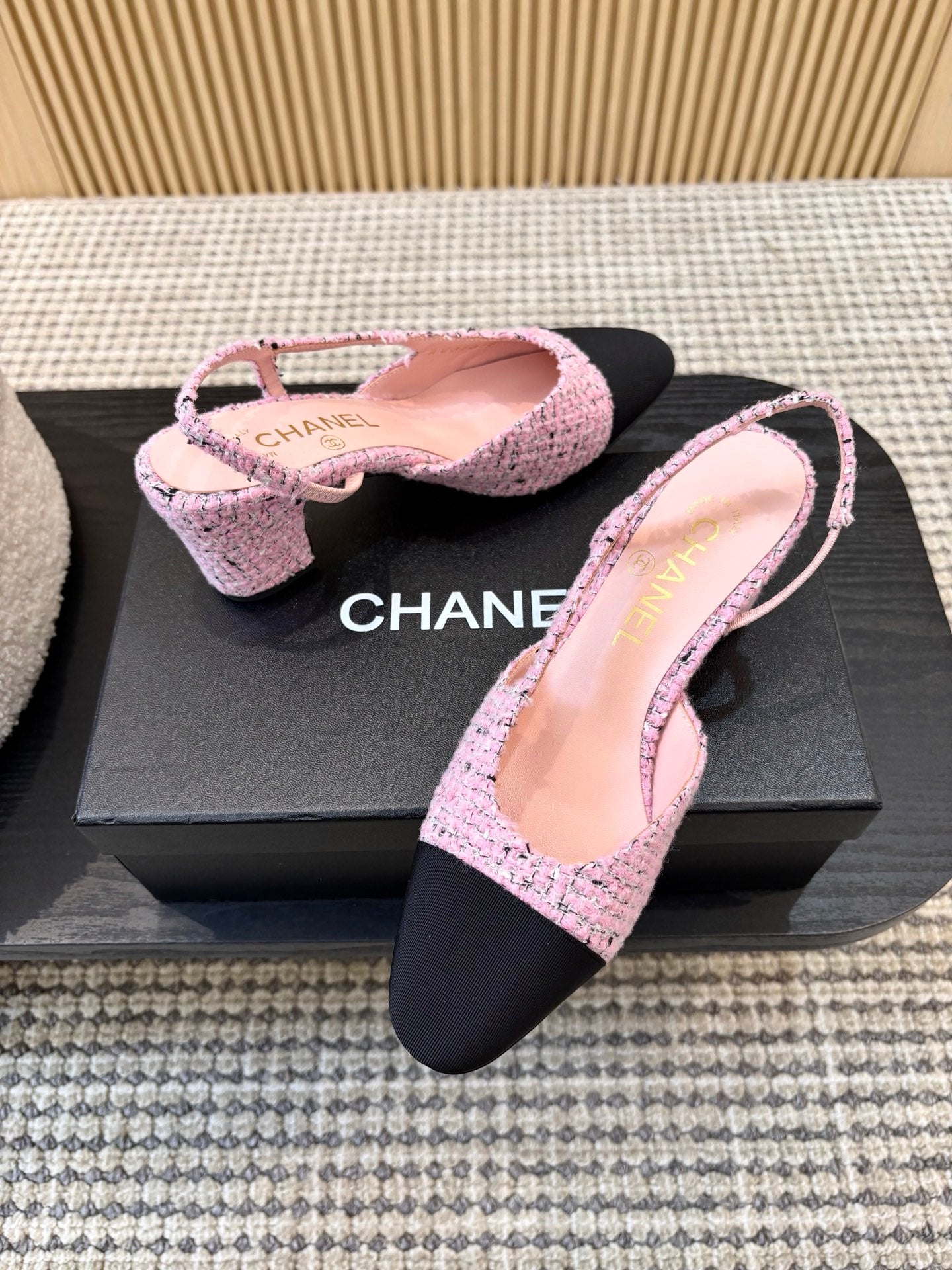 Жіночі зручні шкіряні сандалі Chanel Ballet