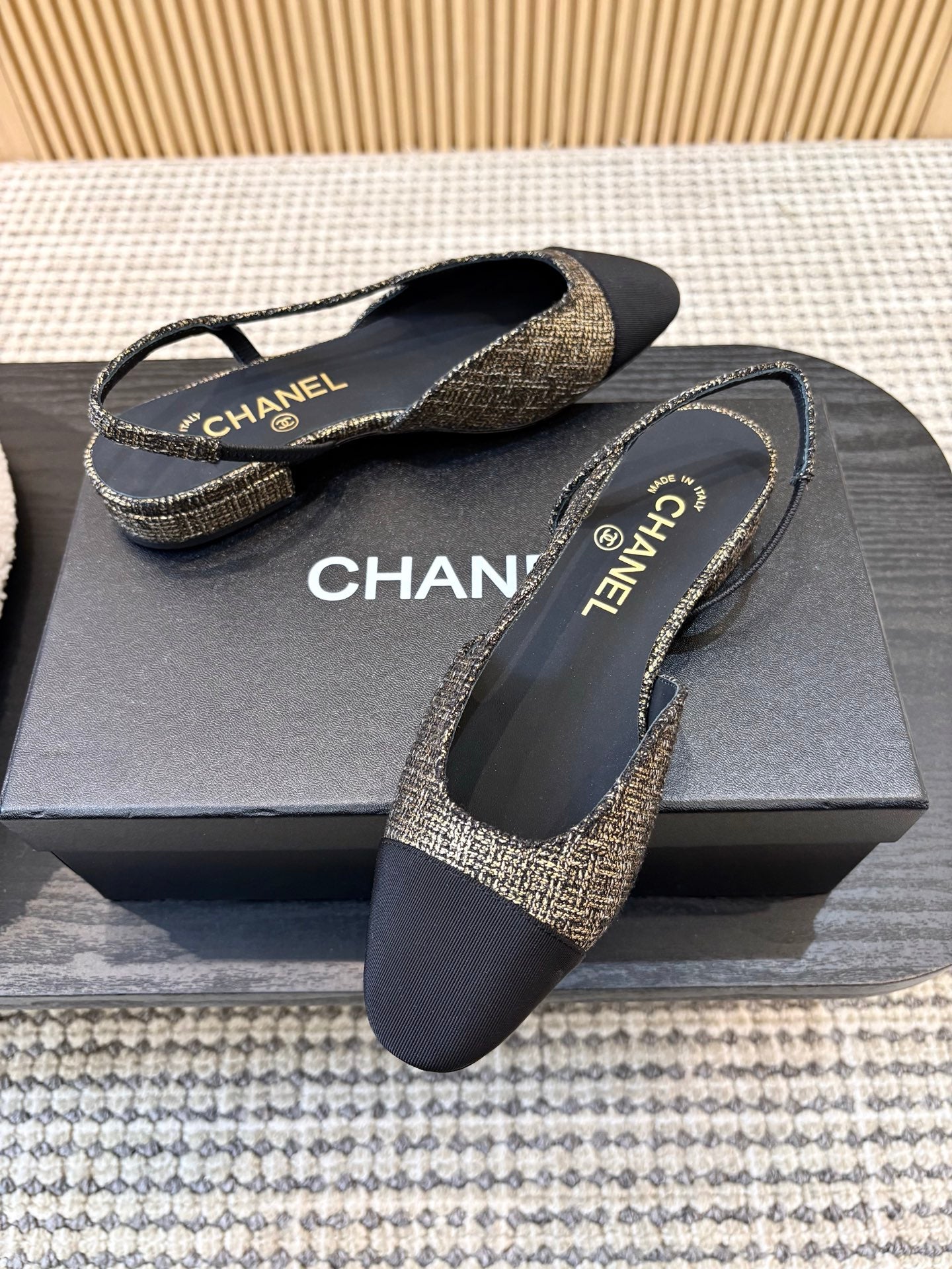 Жіночі зручні шкіряні сандалі Chanel Ballet