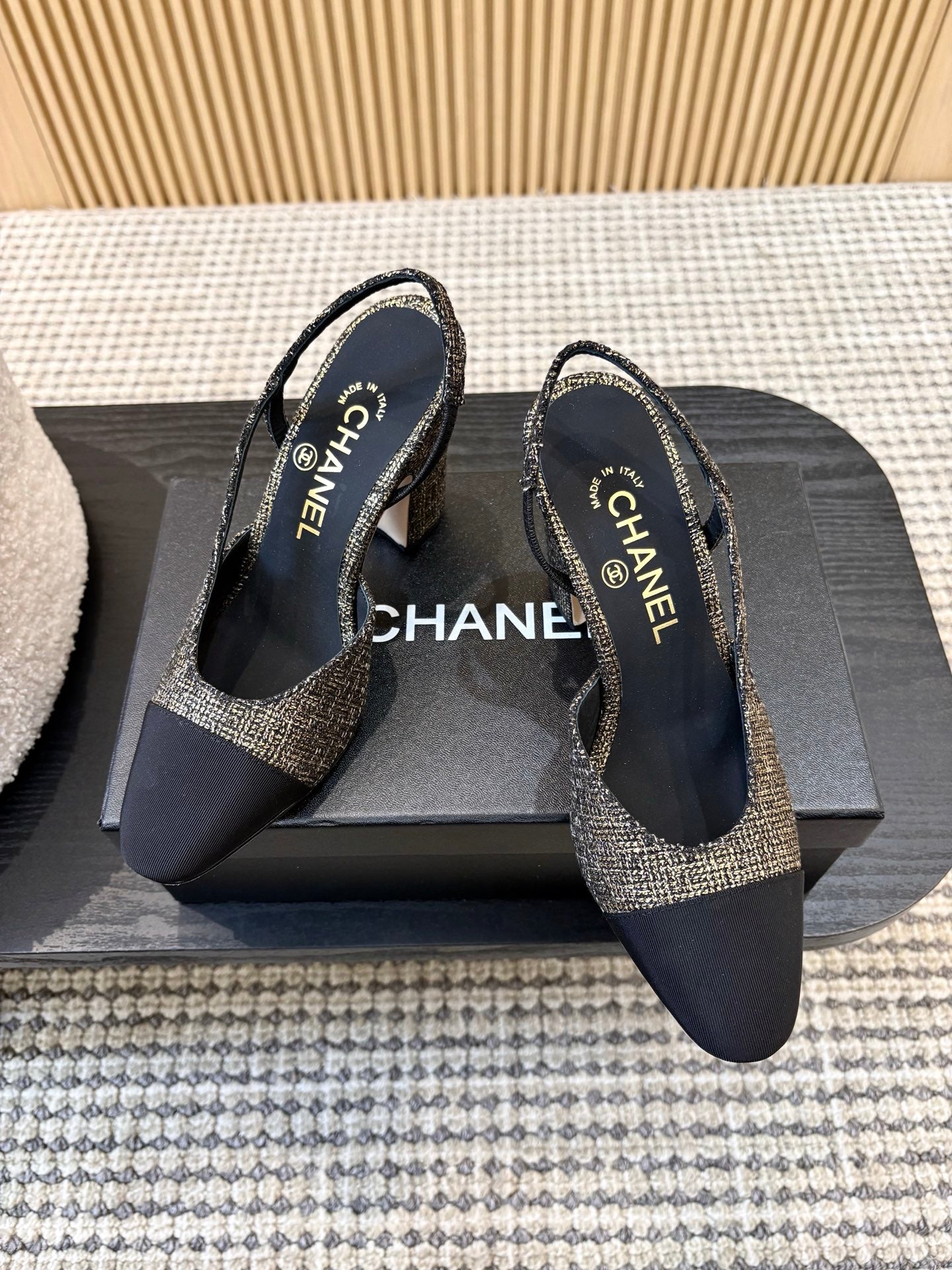 Жіночі зручні шкіряні сандалі Chanel Ballet