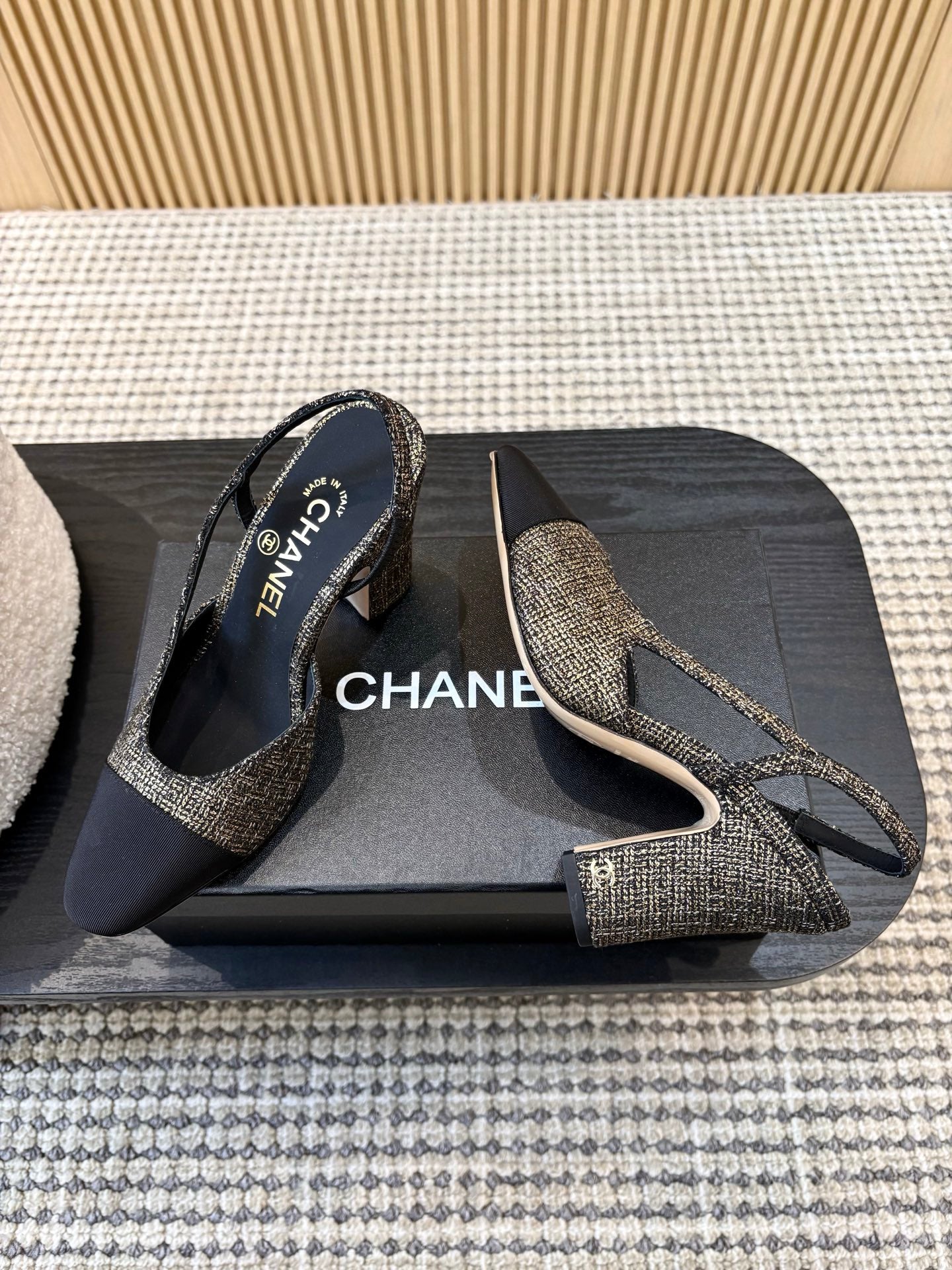 Жіночі зручні шкіряні сандалі Chanel Ballet