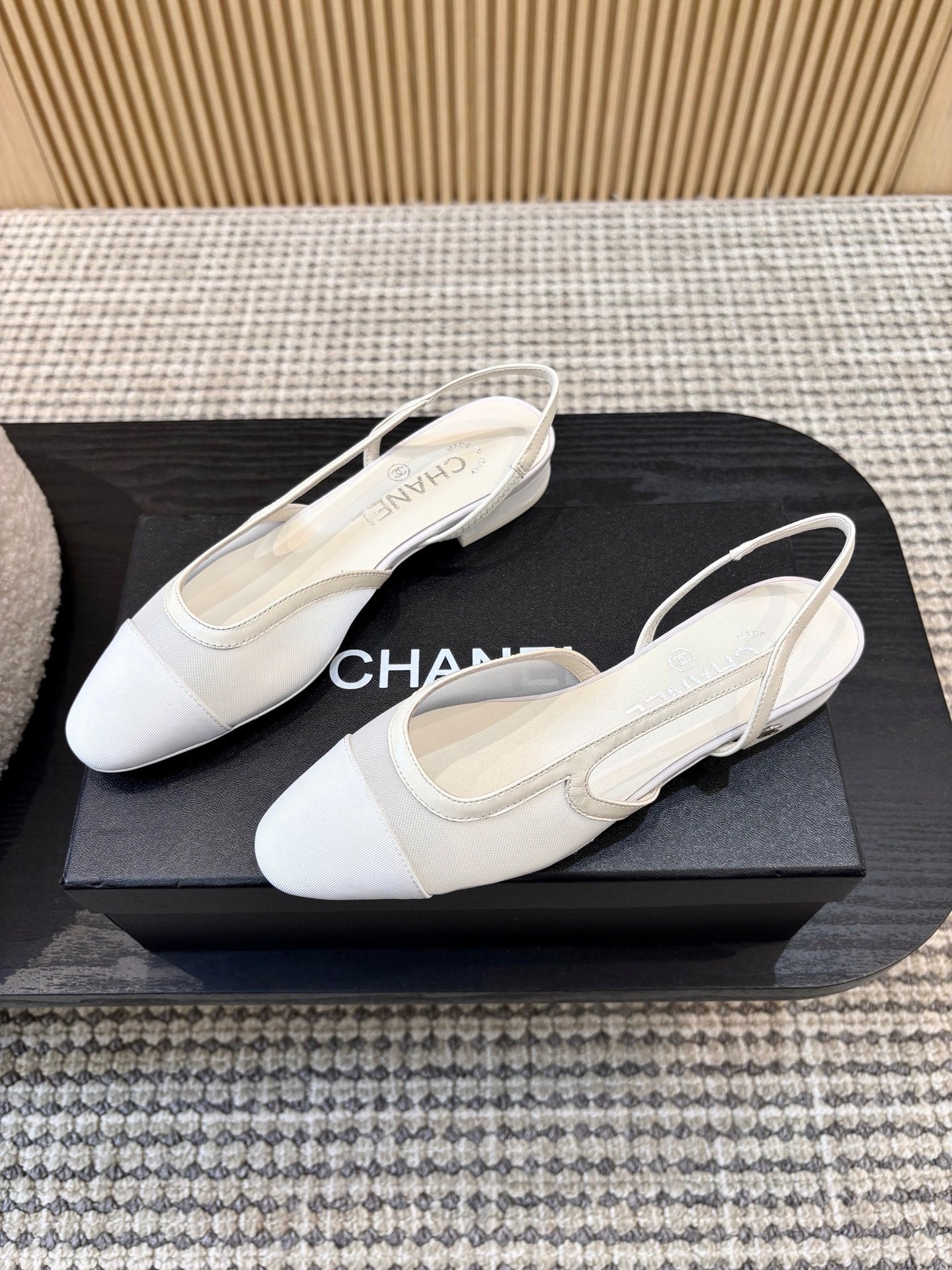 Жіночі зручні шкіряні сандалі Chanel Ballet