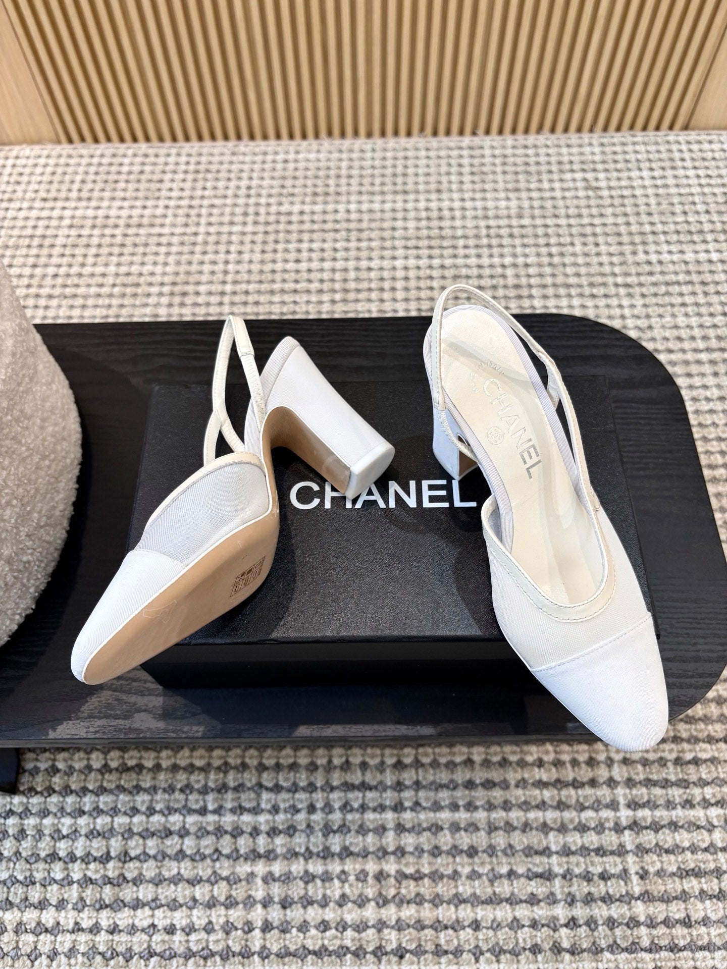 Жіночі зручні шкіряні сандалі Chanel Ballet