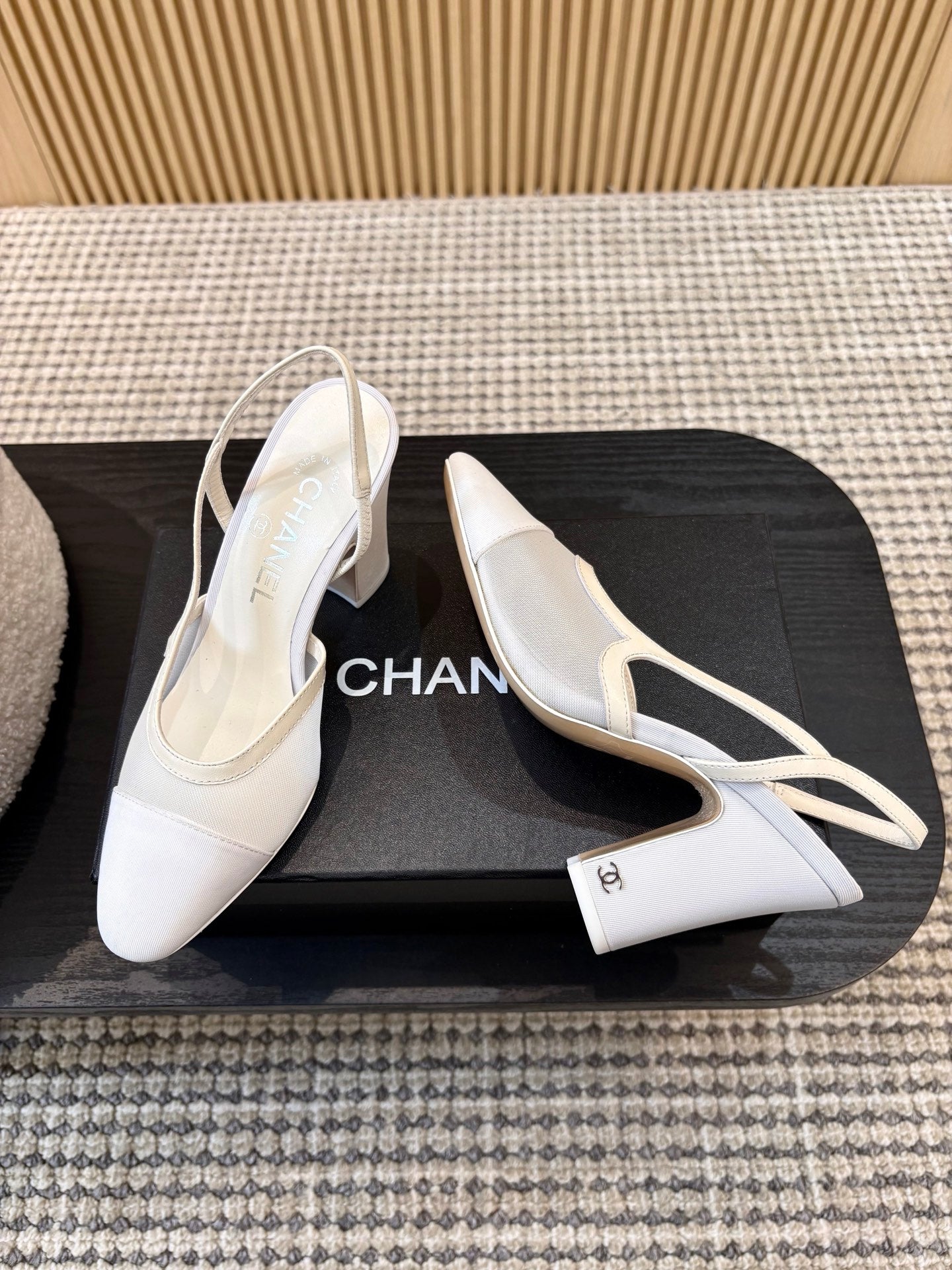 Жіночі зручні шкіряні сандалі Chanel Ballet