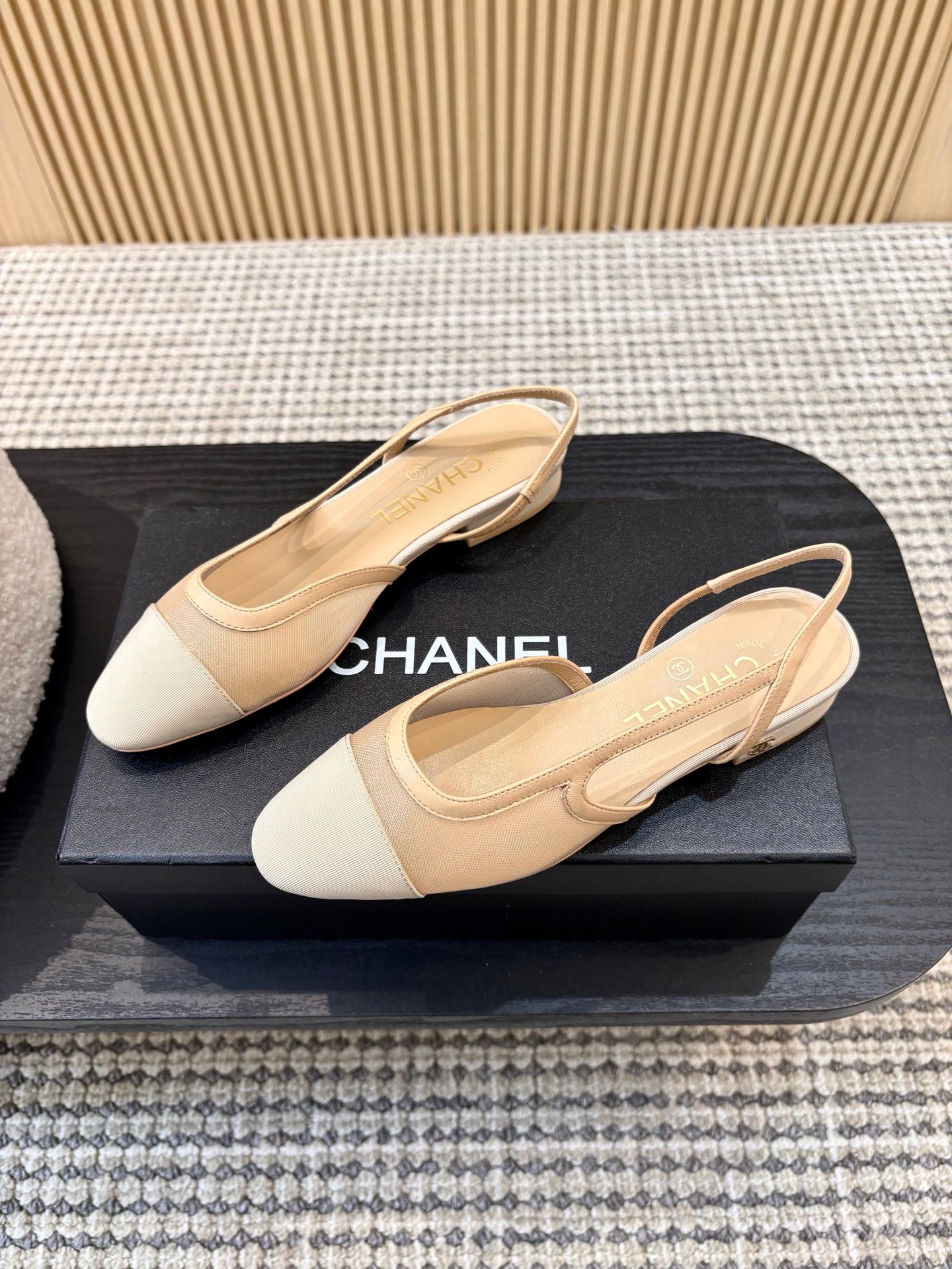 Жіночі зручні шкіряні сандалі Chanel Ballet