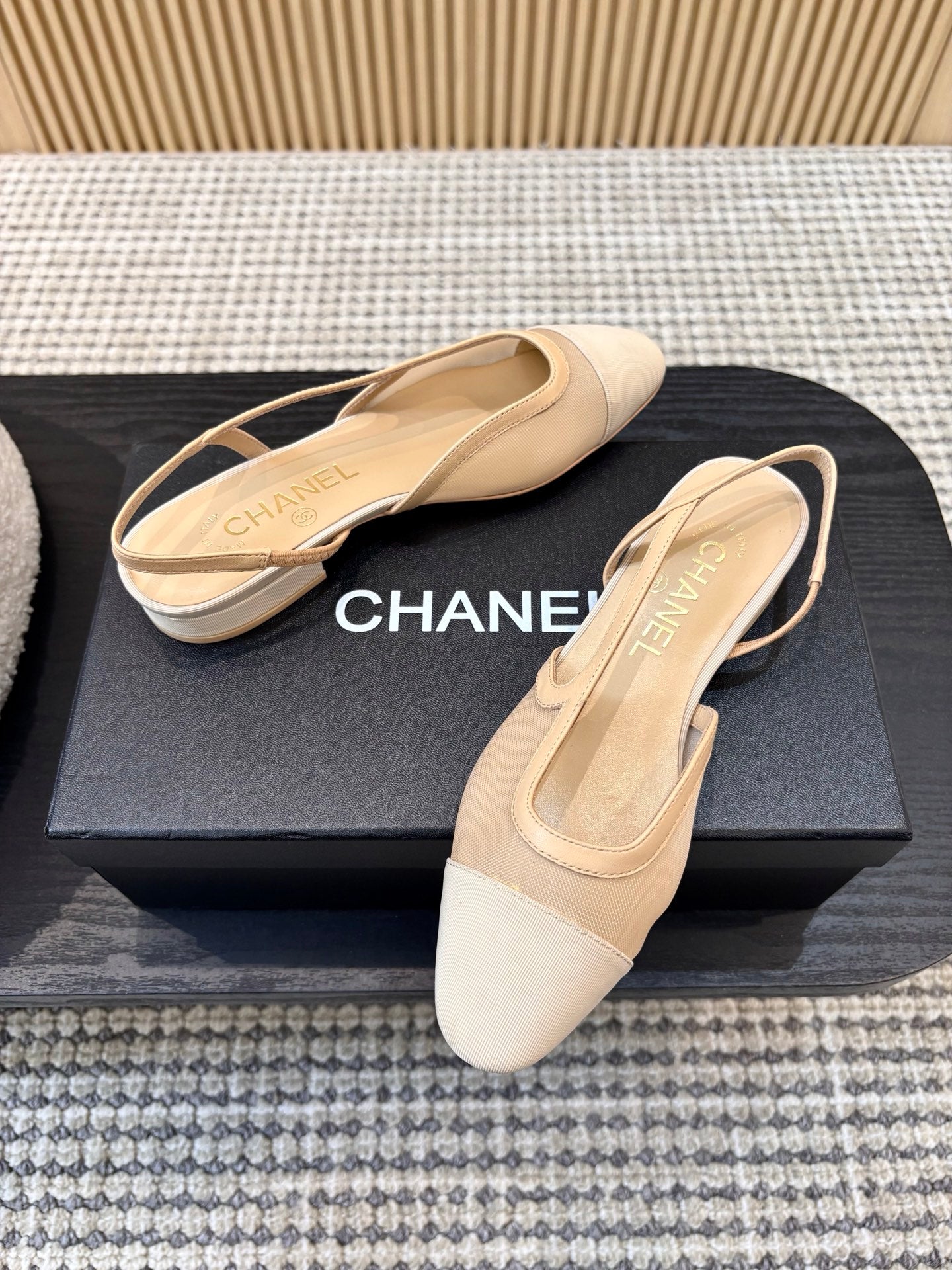 Жіночі зручні шкіряні сандалі Chanel Ballet