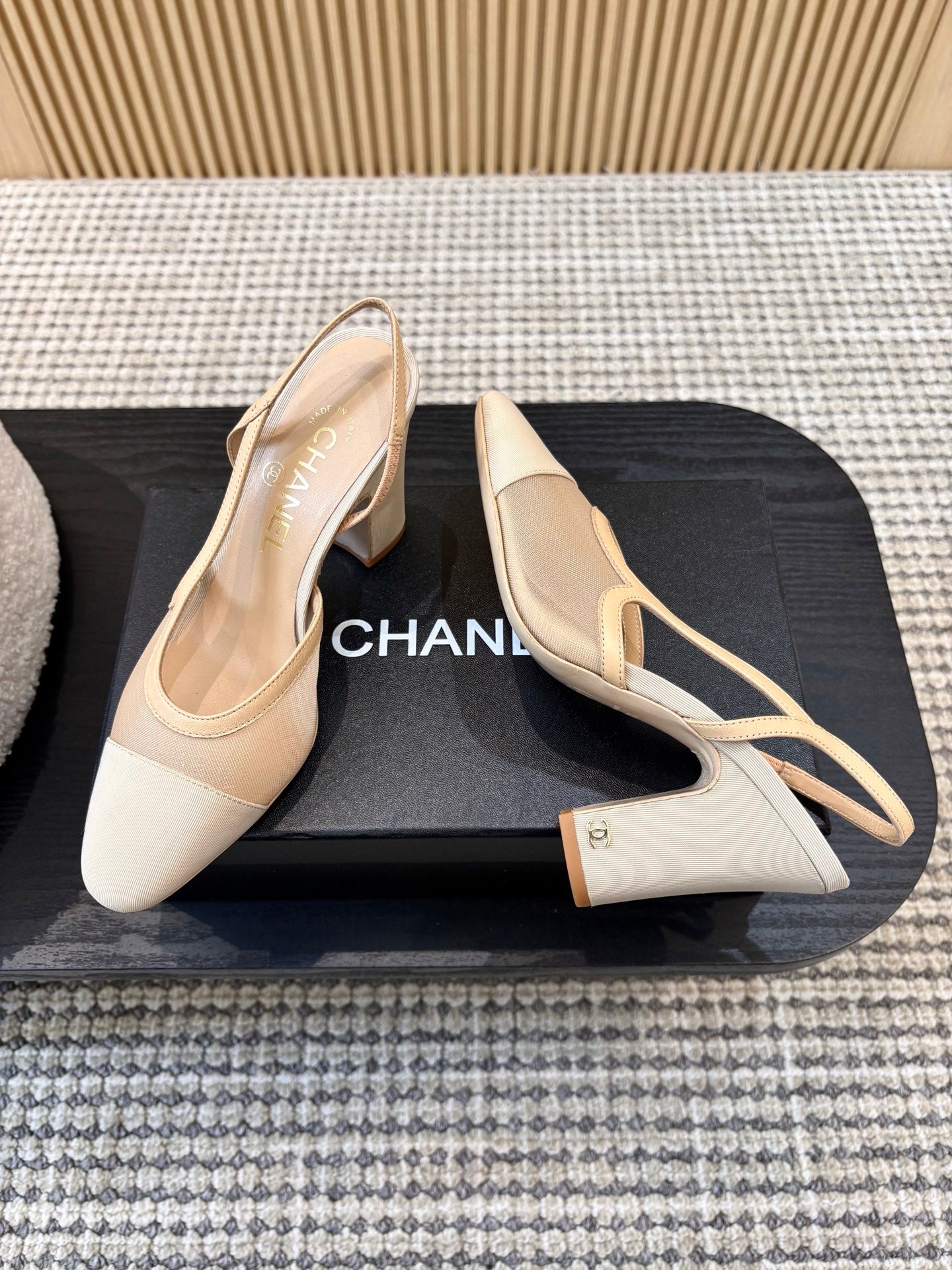 Жіночі зручні шкіряні сандалі Chanel Ballet