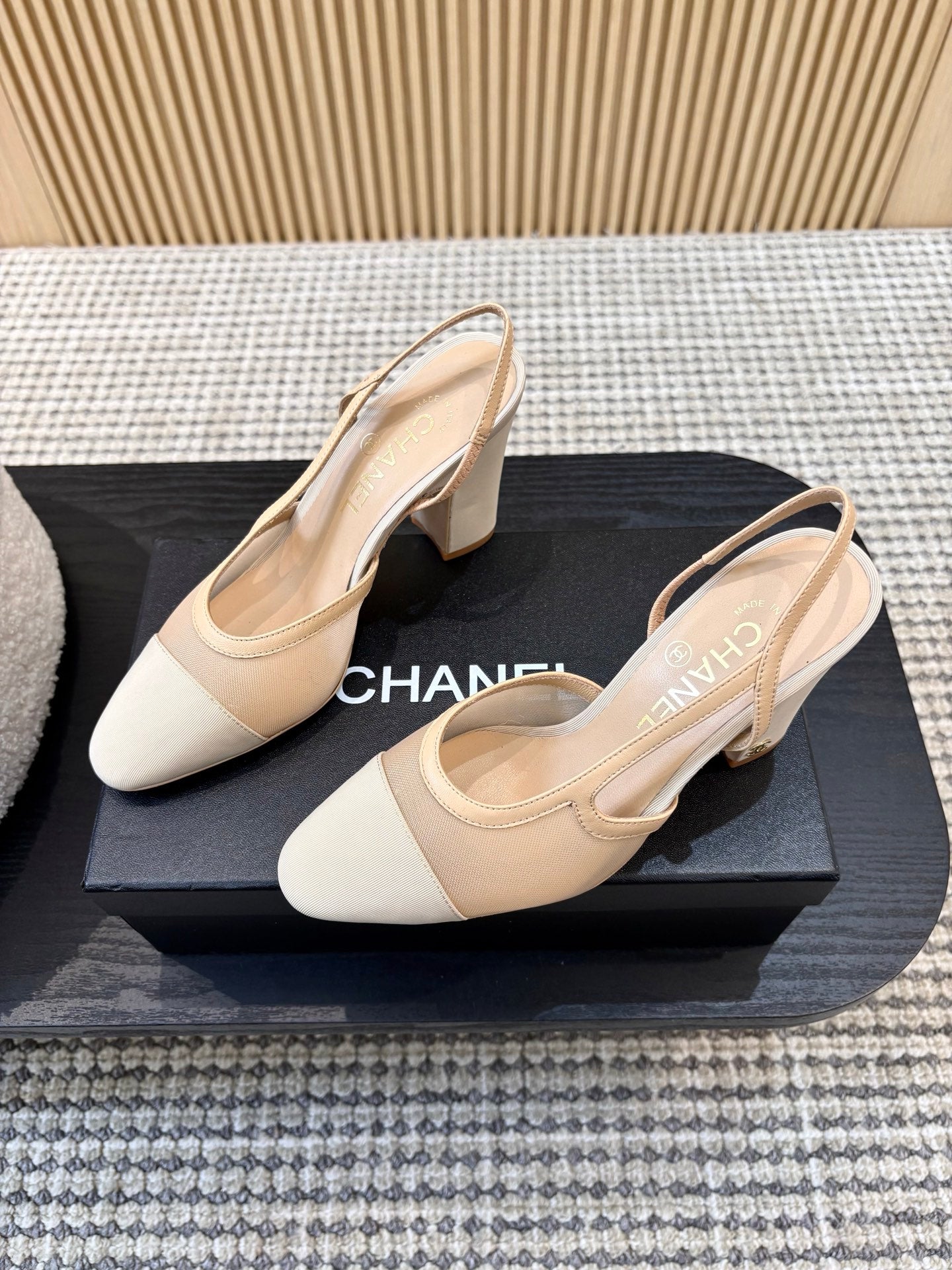 Жіночі зручні шкіряні сандалі Chanel Ballet
