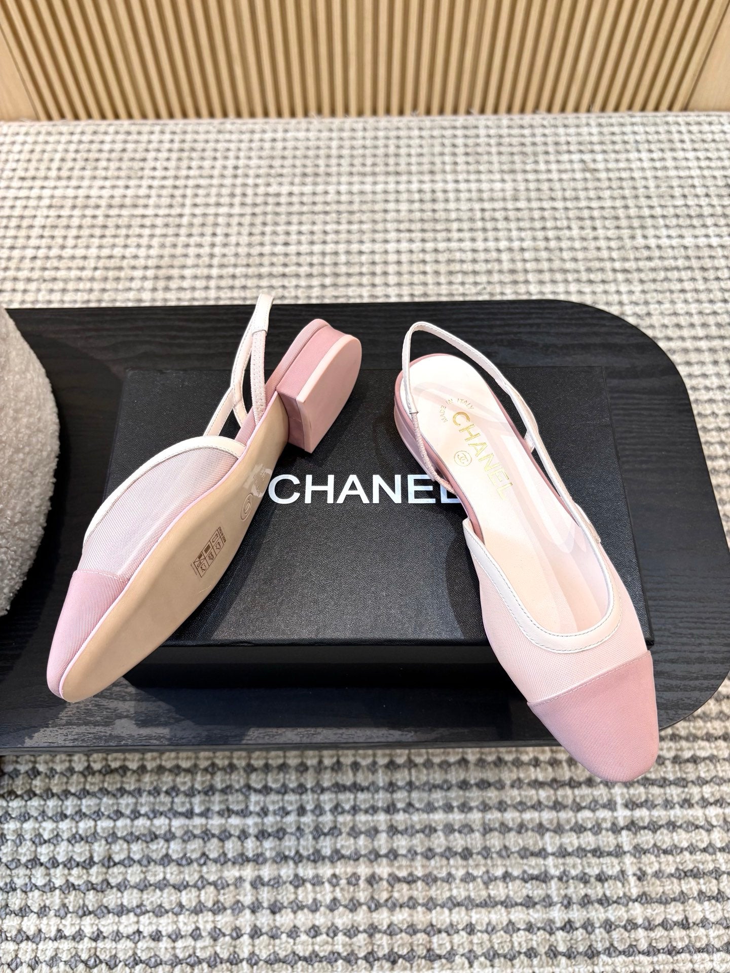Жіночі зручні шкіряні сандалі Chanel Ballet