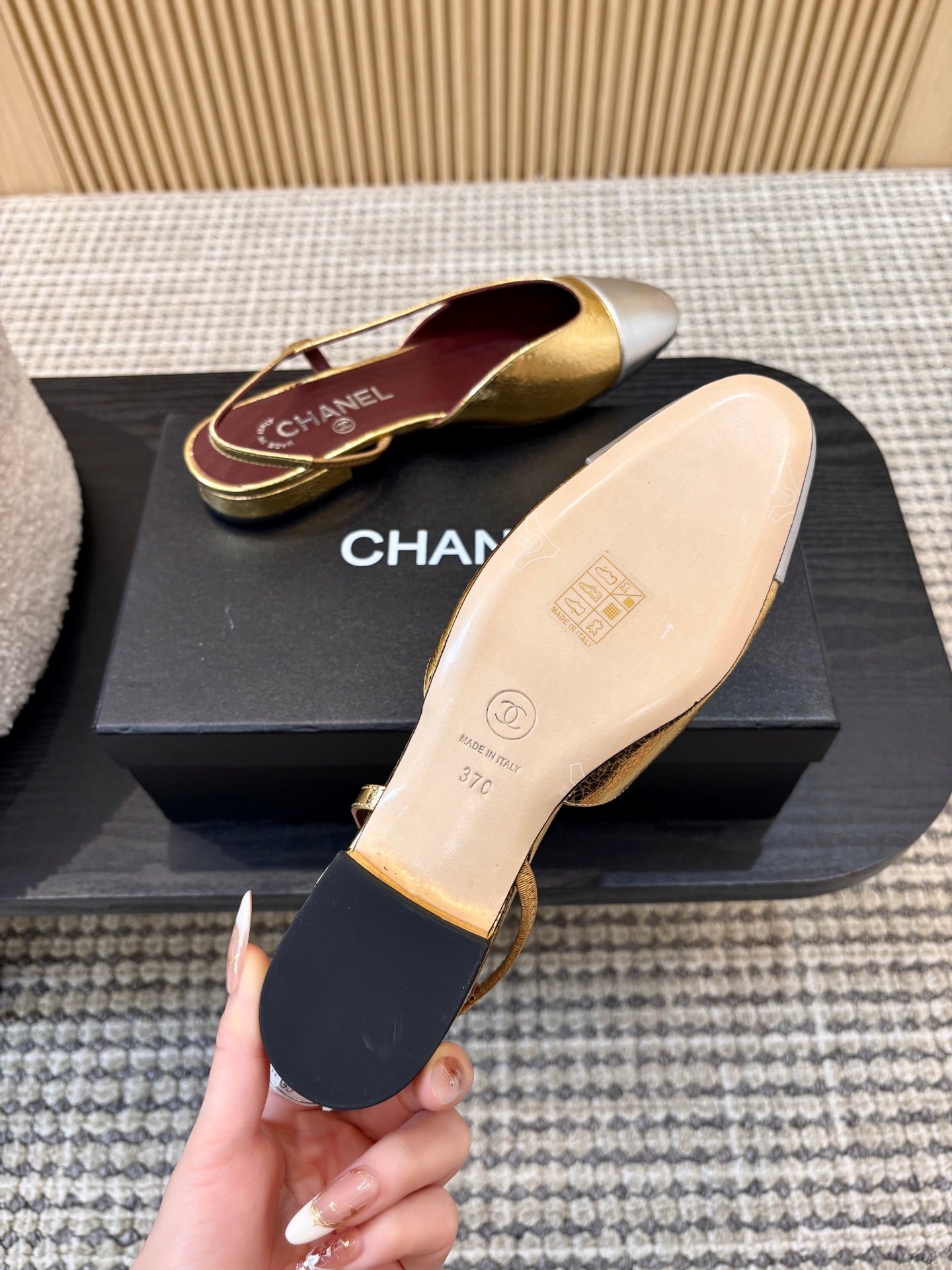 Жіночі зручні шкіряні сандалі Chanel Ballet