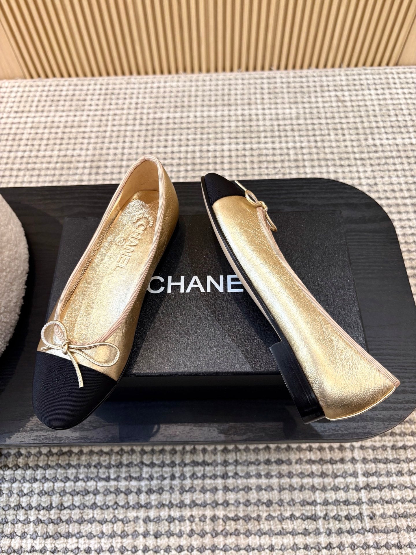 Жіночі зручні шкіряні сандалі Chanel Ballet