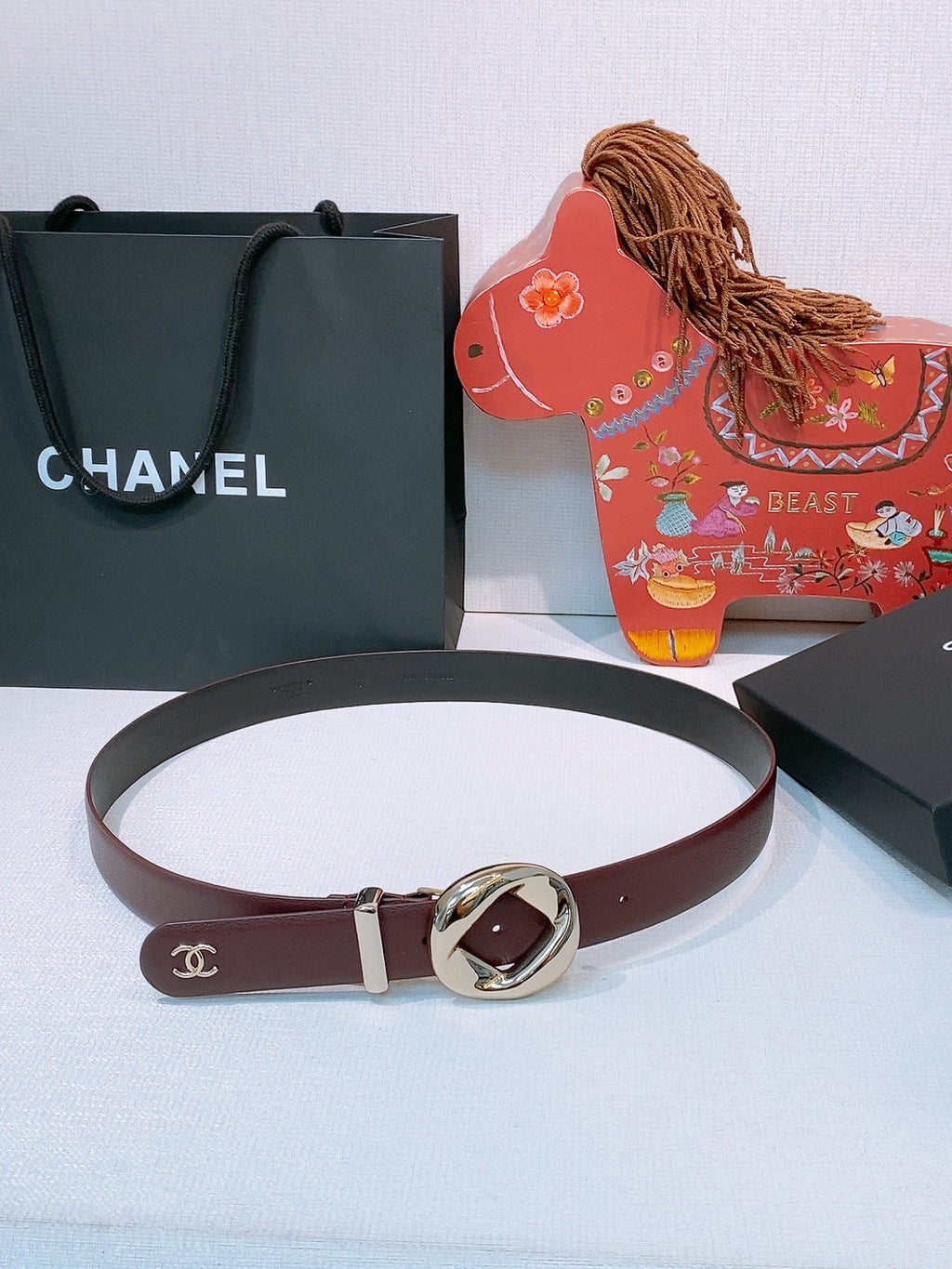 Ремінь Chanel з натуральної телячої шкіри