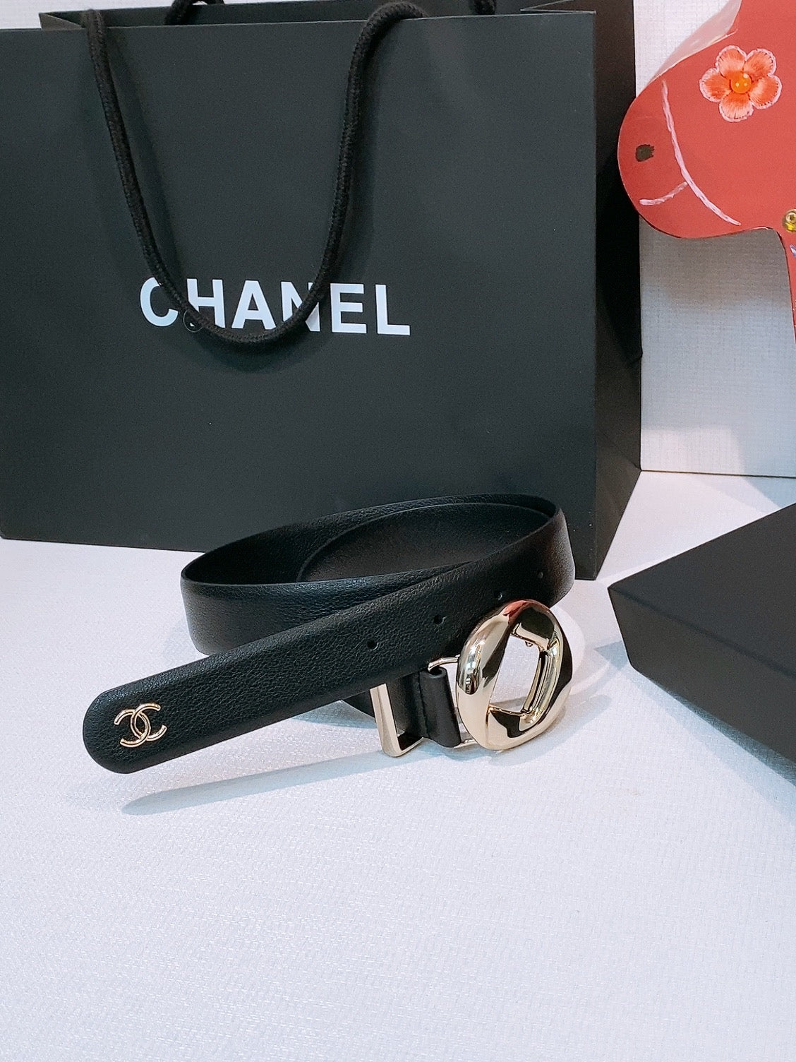 Ремінь Chanel з натуральної телячої шкіри