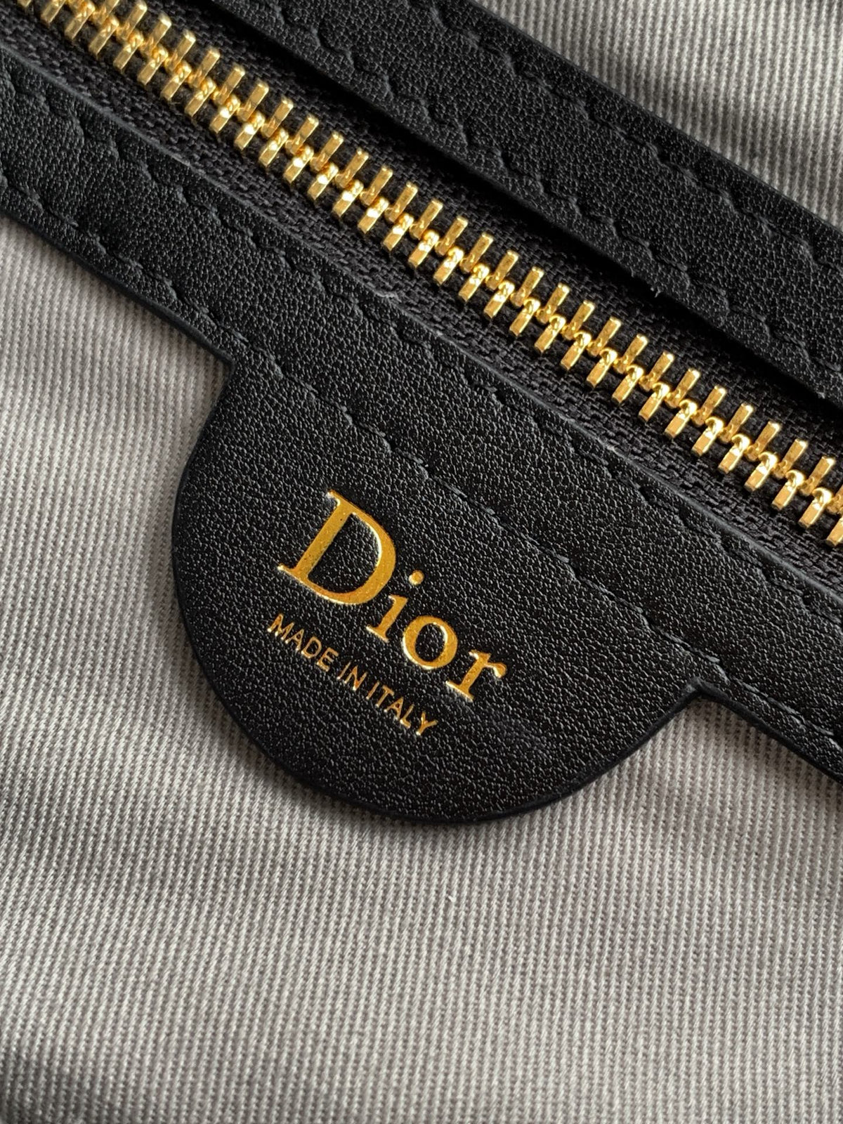 Сумка-месенджер Dior Jett з текстилю, коричнева — фото 9
