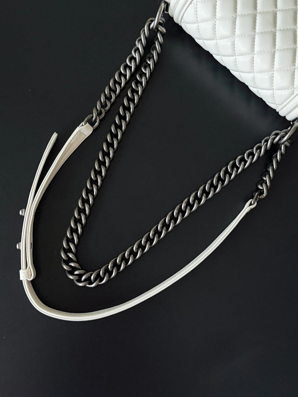 Жіноча сумка Chanel Classic Bag Le Boy