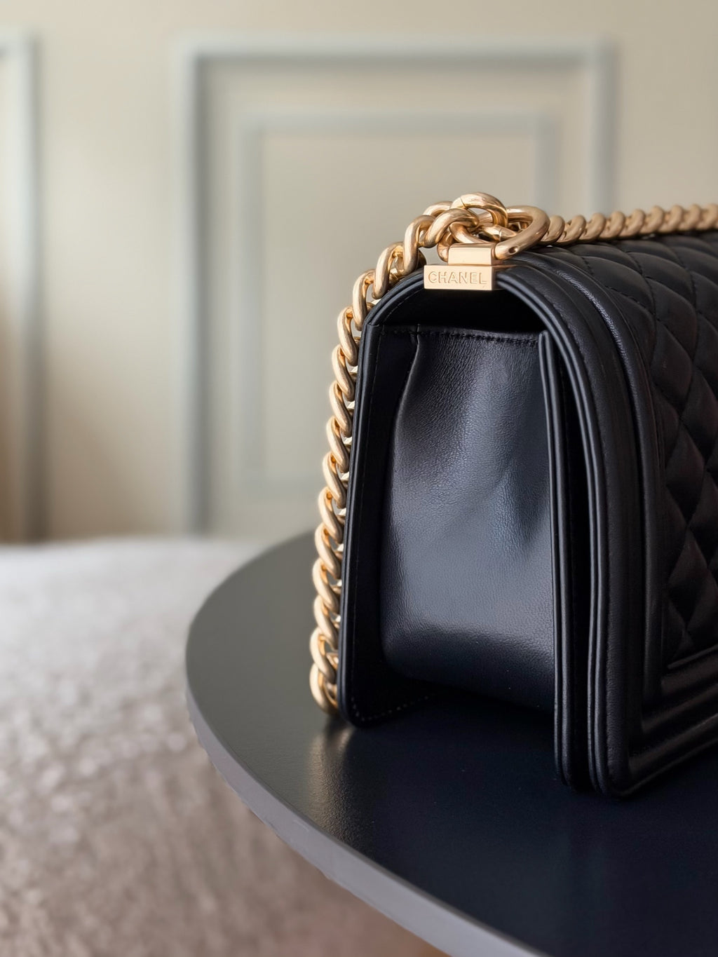 Жіноча сумка Chanel Classic Bag Le Boy
