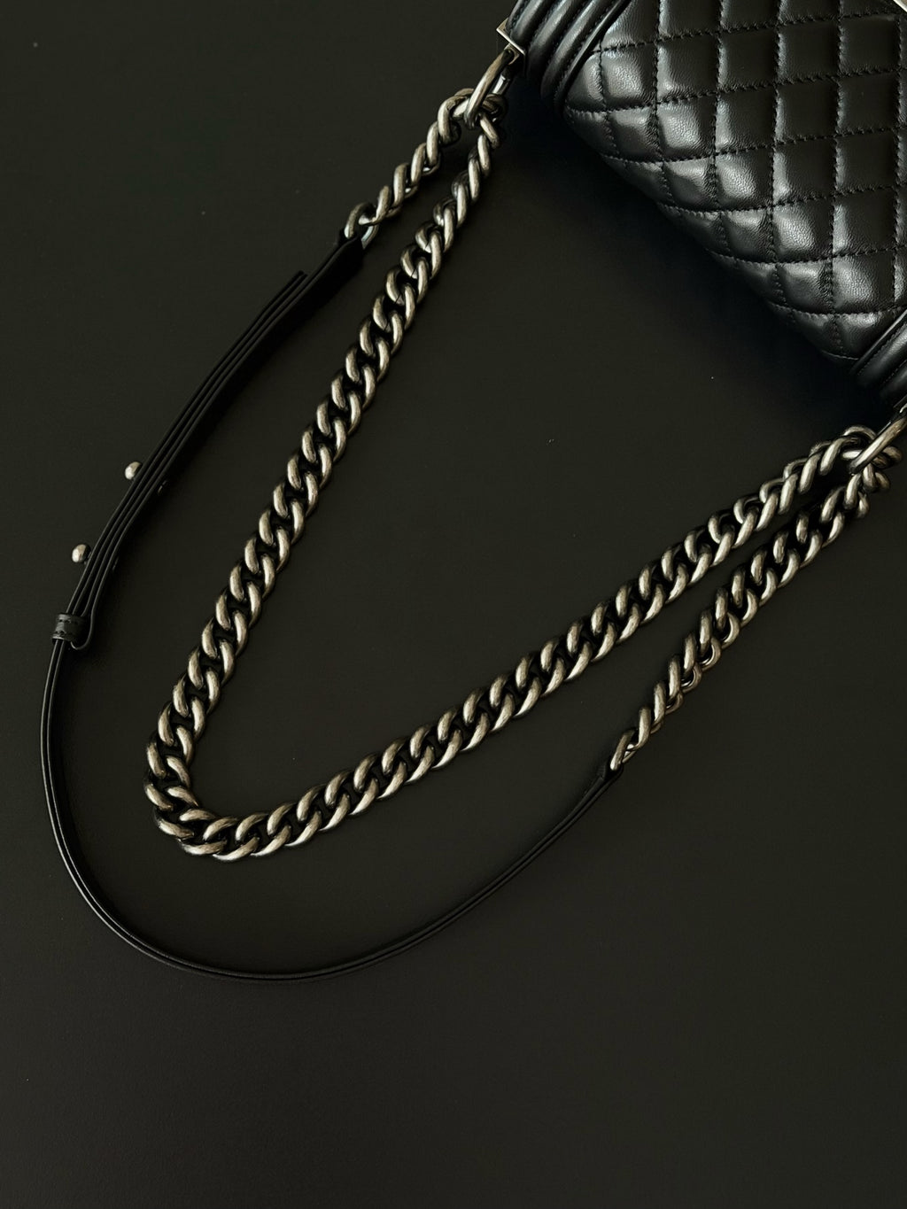 Жіноча сумка Chanel Classic Bag Le Boy