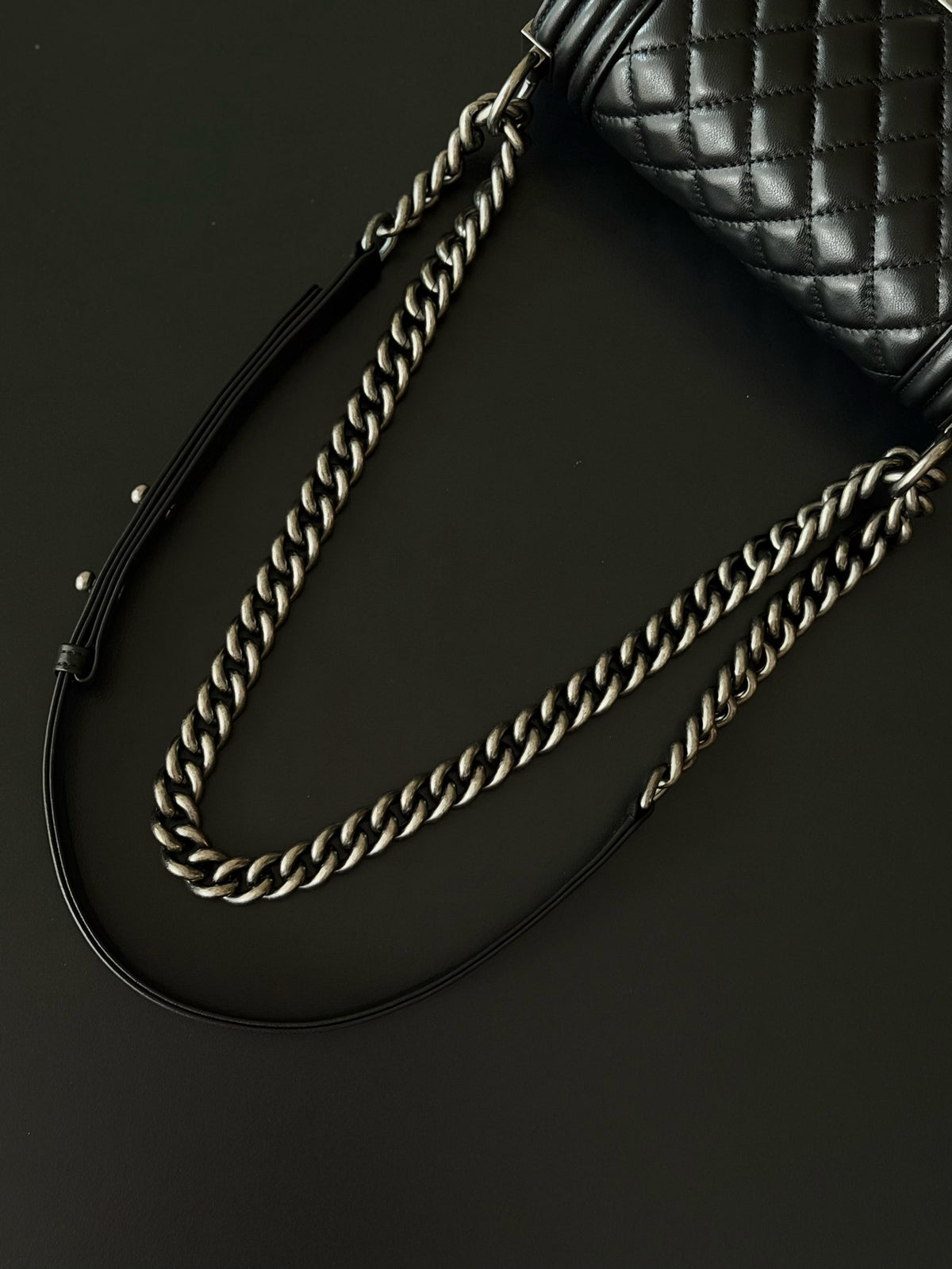 Жіноча сумка Chanel Classic Bag Le Boy