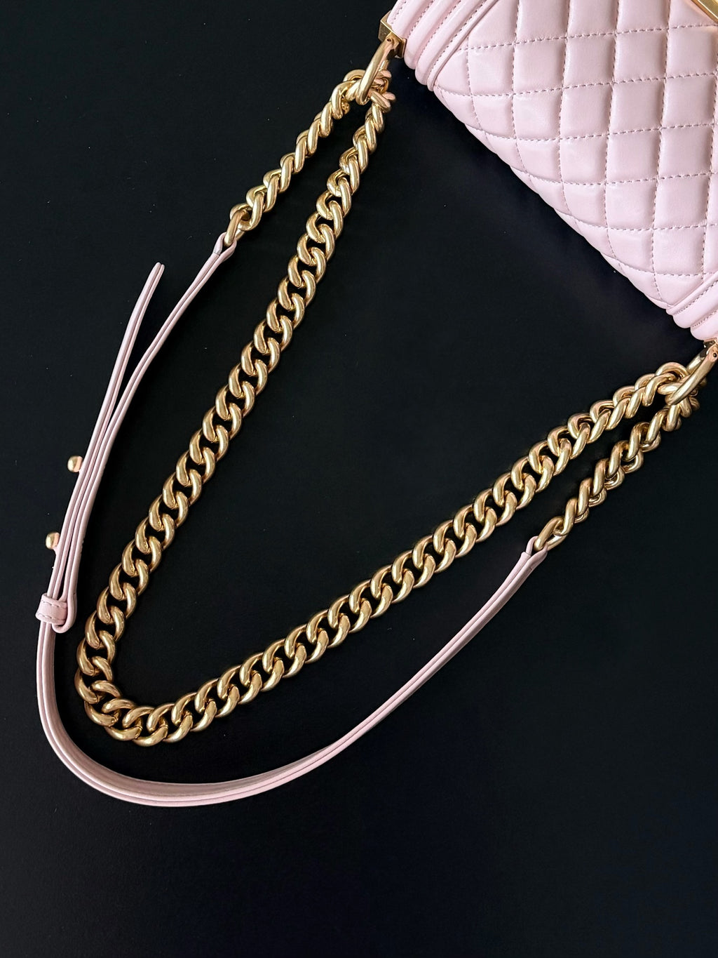 Жіноча сумка Chanel Classic Bag Le Boy