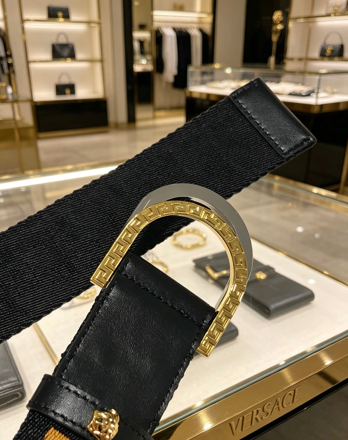 Ремінь Versace з полотна та натуральної шкіри