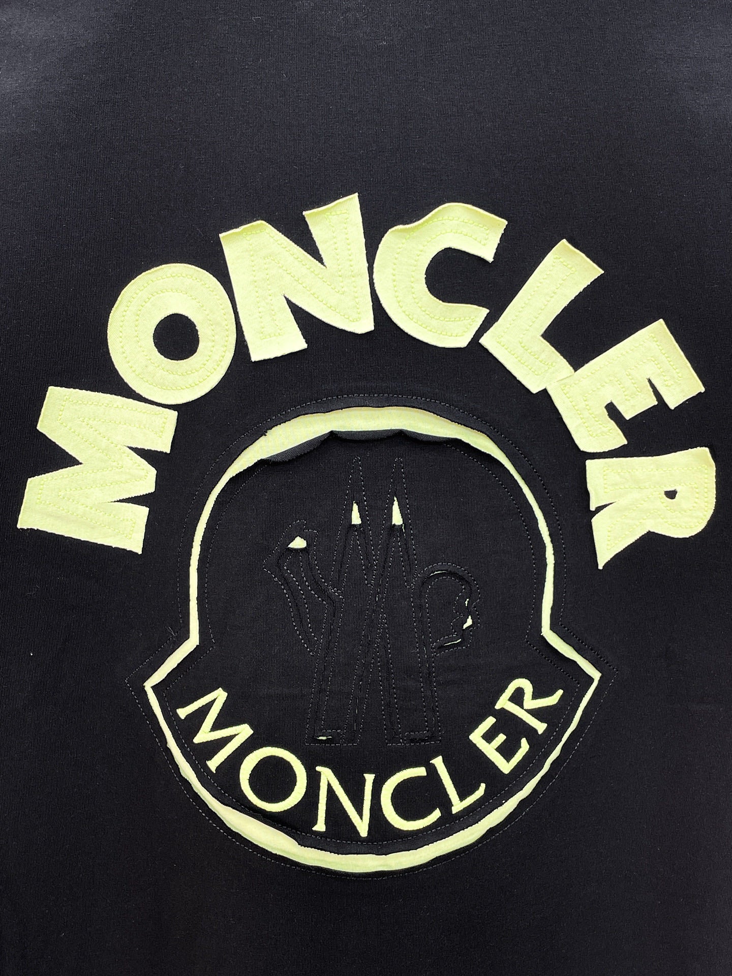 Чоловіча футболка Moncler