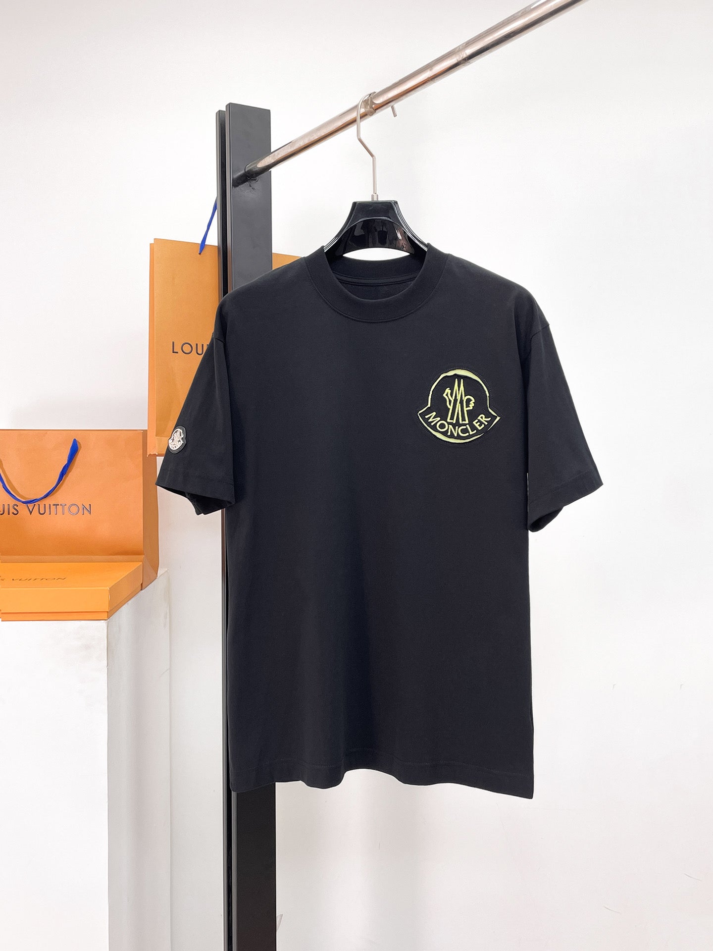 Чоловіча футболка Moncler