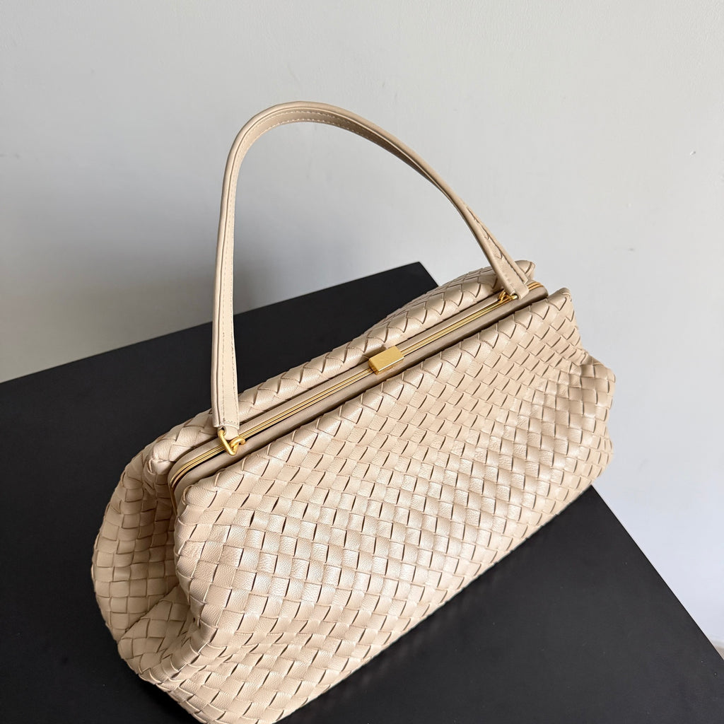 Жіноча сумка Bottega Veneta Frame Bag 868128