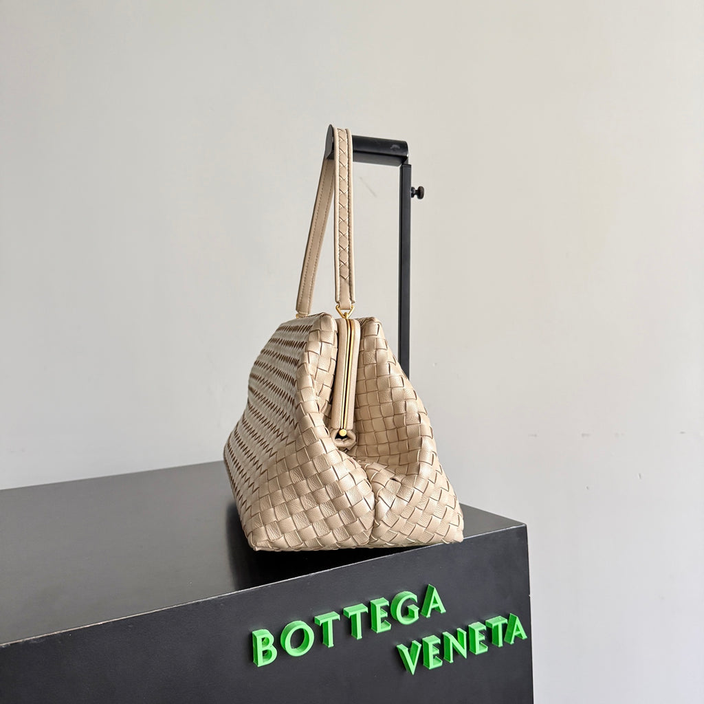 Жіноча сумка Bottega Veneta Frame Bag 868128