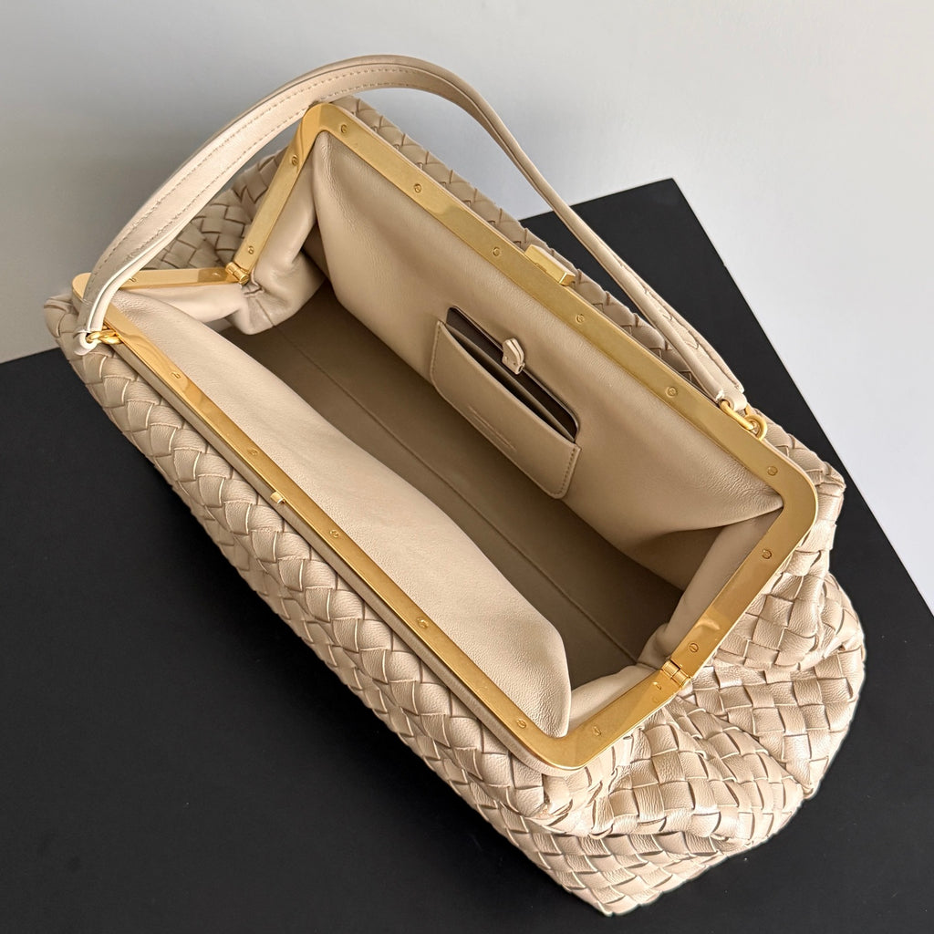 Жіноча сумка Bottega Veneta Frame Bag 868128