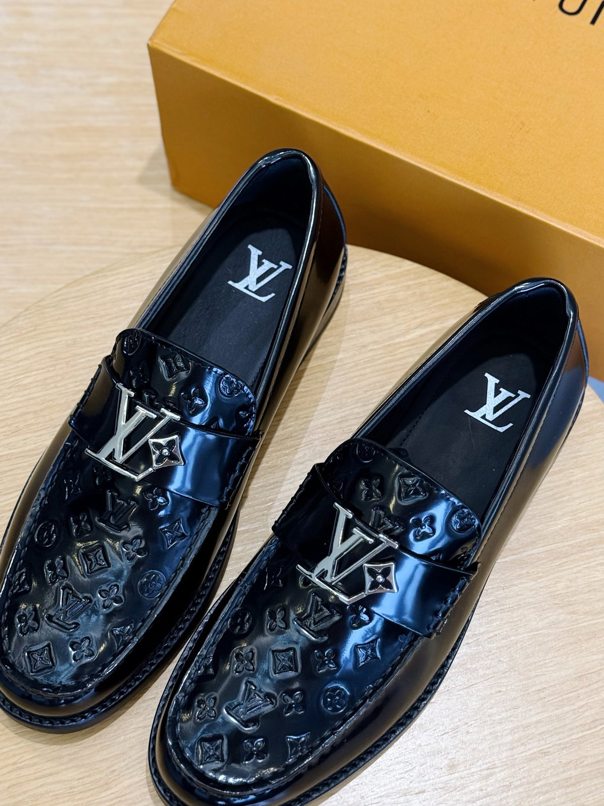 Лофери Louis Vuitton Major з лакованої натуральної шкіри
