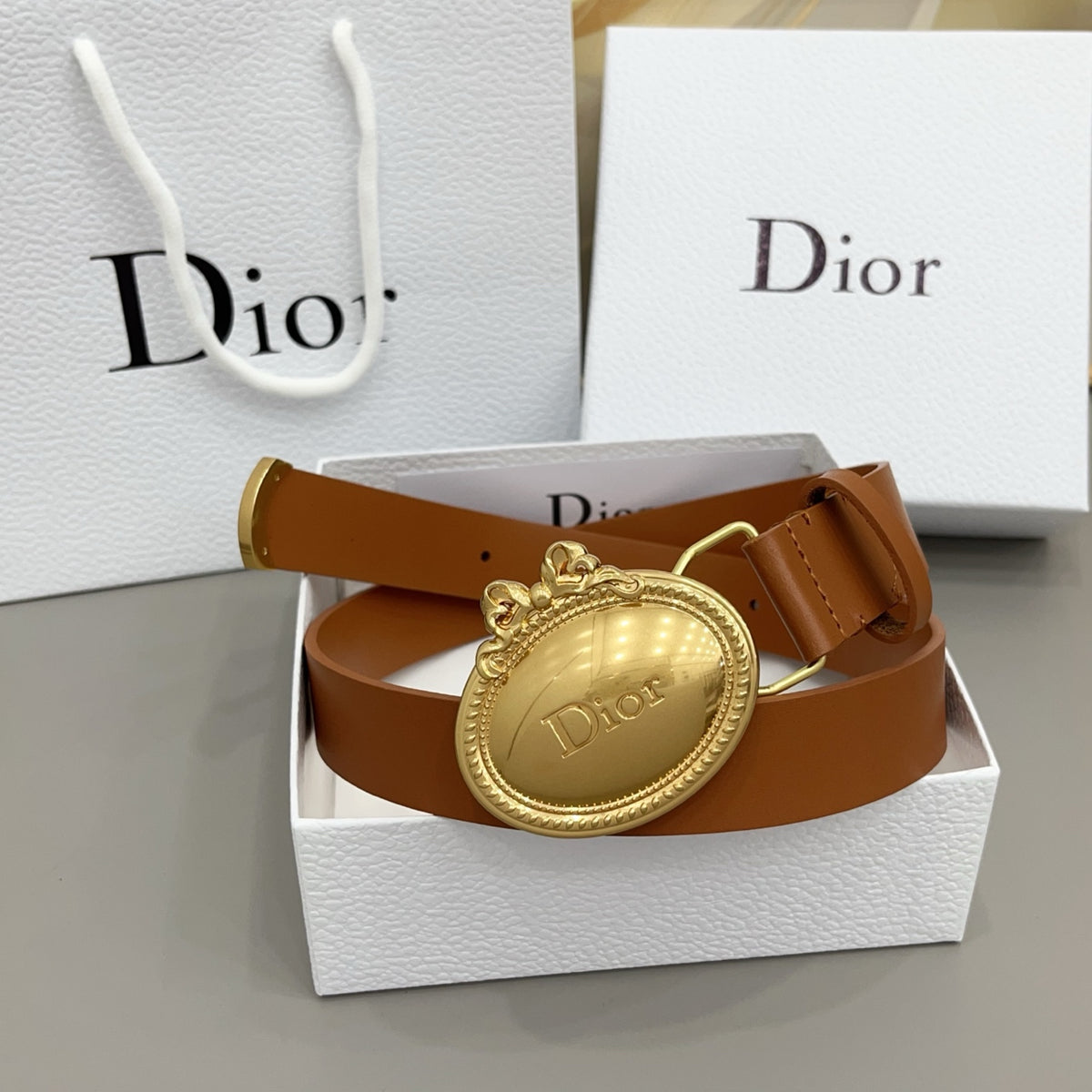 Ремінь Dior з натуральної телячої шкіри