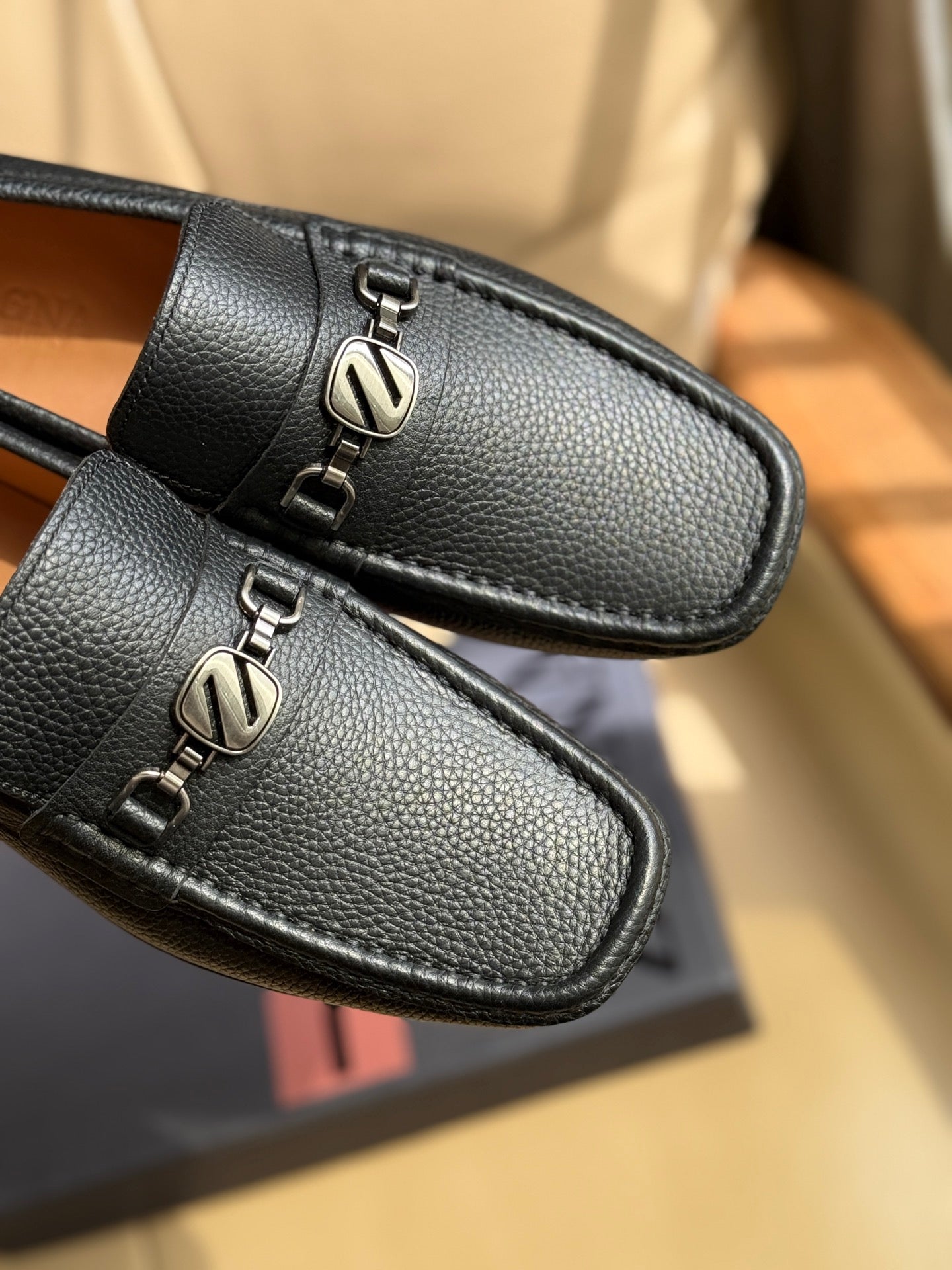 Елегантні шкіряні лофери Zegna