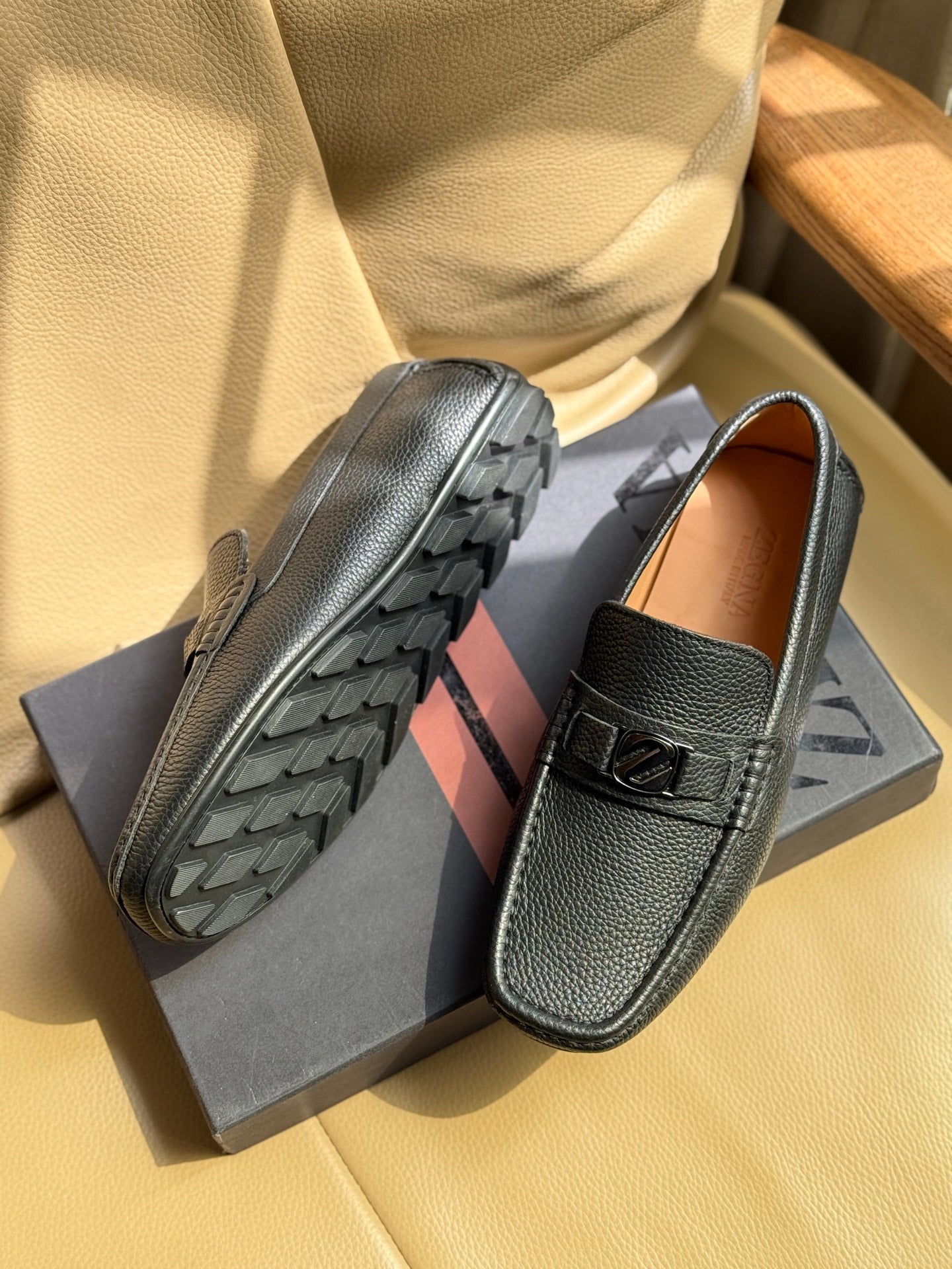 Комфортні шкіряні лофери Zegna