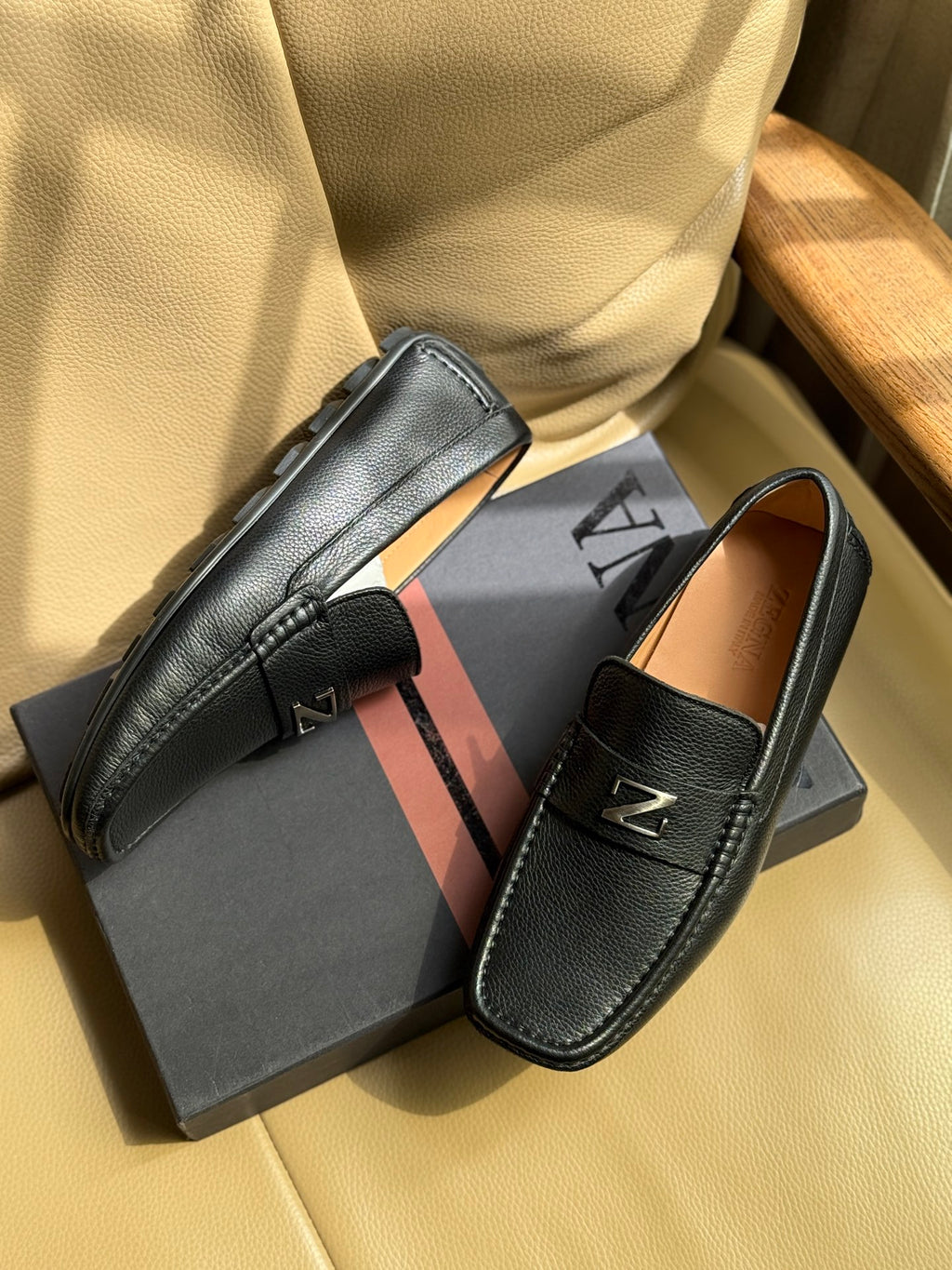 Вишукані шкіряні лофери Zegna