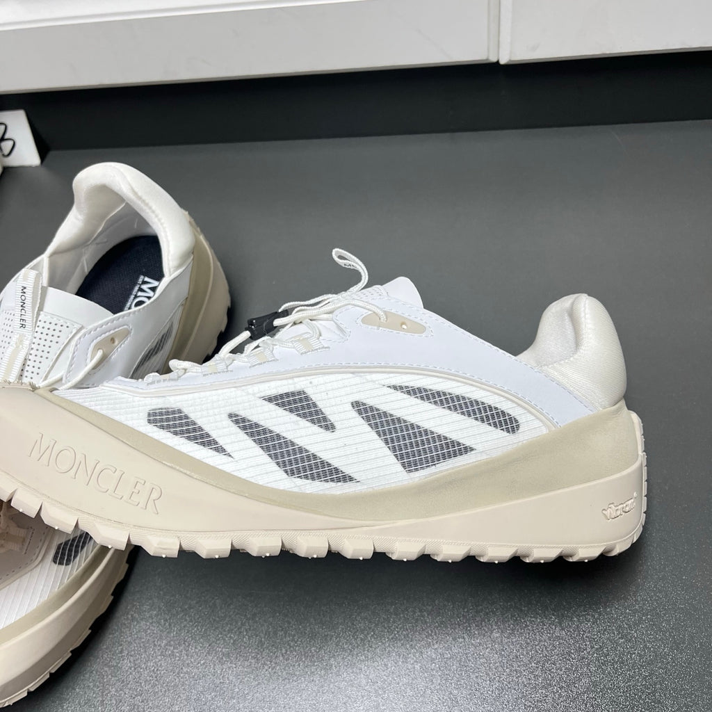 Шкіряні з текстилем кросівки Moncler Trailgrip LP — білий