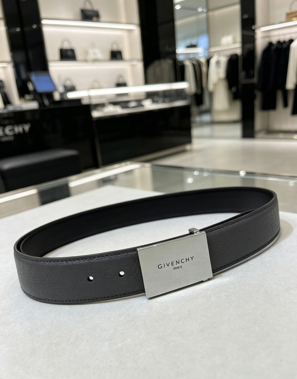 Ремінь Givenchy з натуральної телячої шкіри