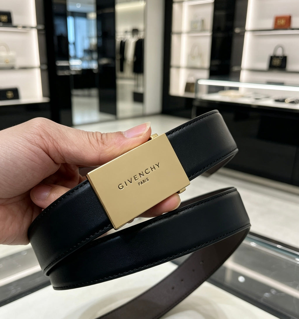 Ремінь Givenchy з натуральної телячої шкіри
