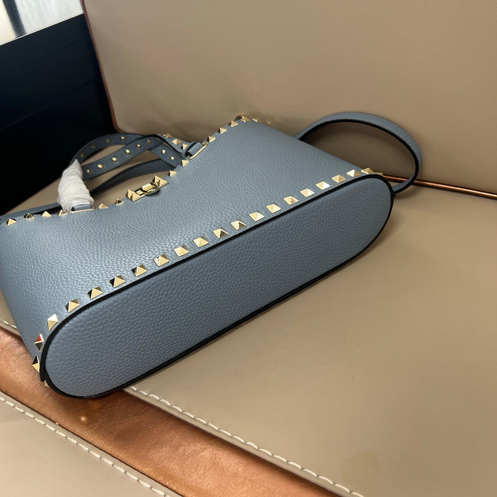Жіноча сумка Valentino Garavani Rockstud