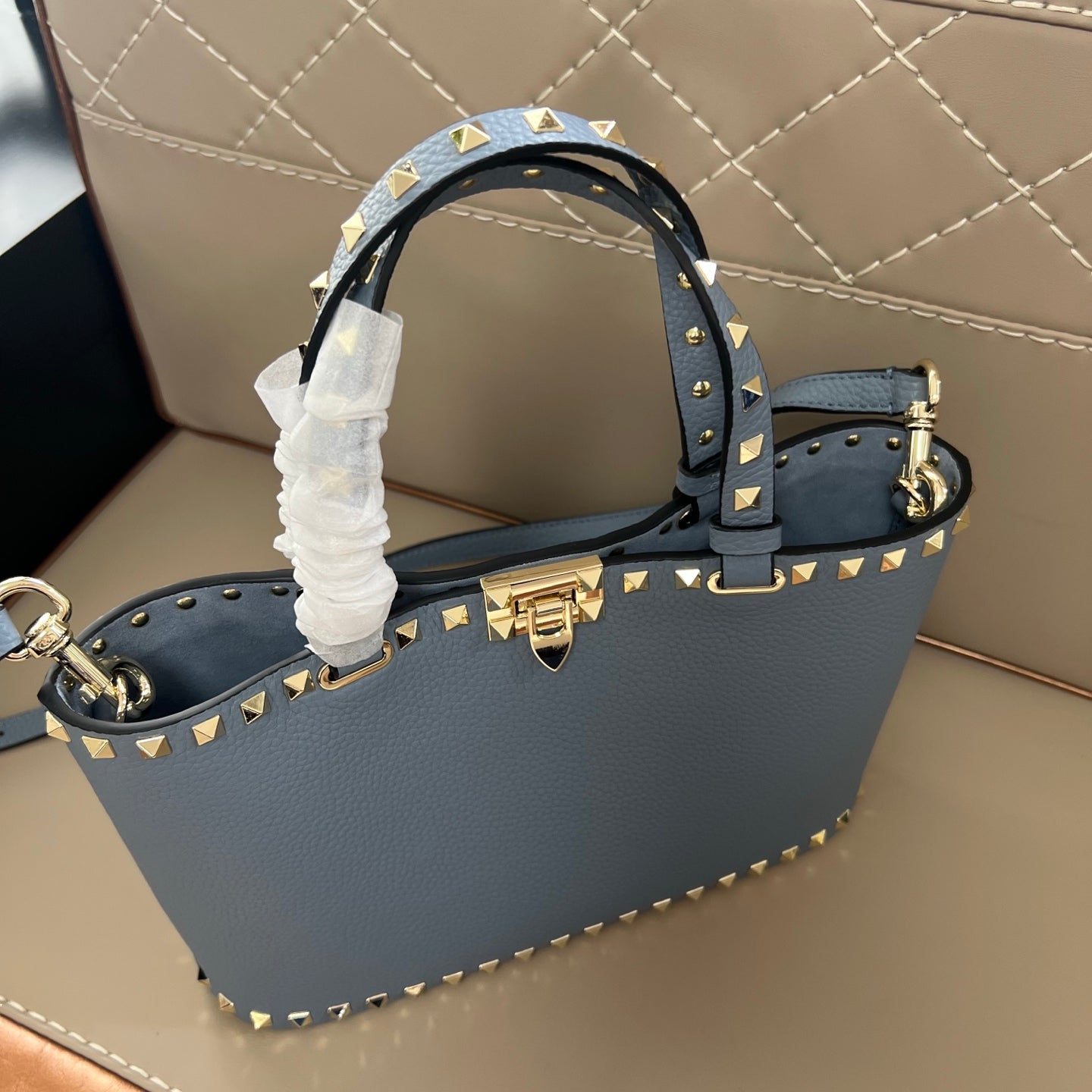 Жіноча сумка Valentino Garavani Rockstud