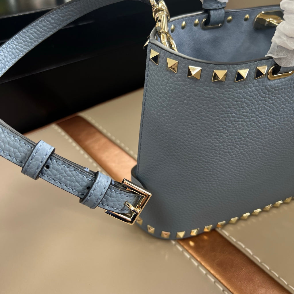 Жіноча сумка Valentino Garavani Rockstud