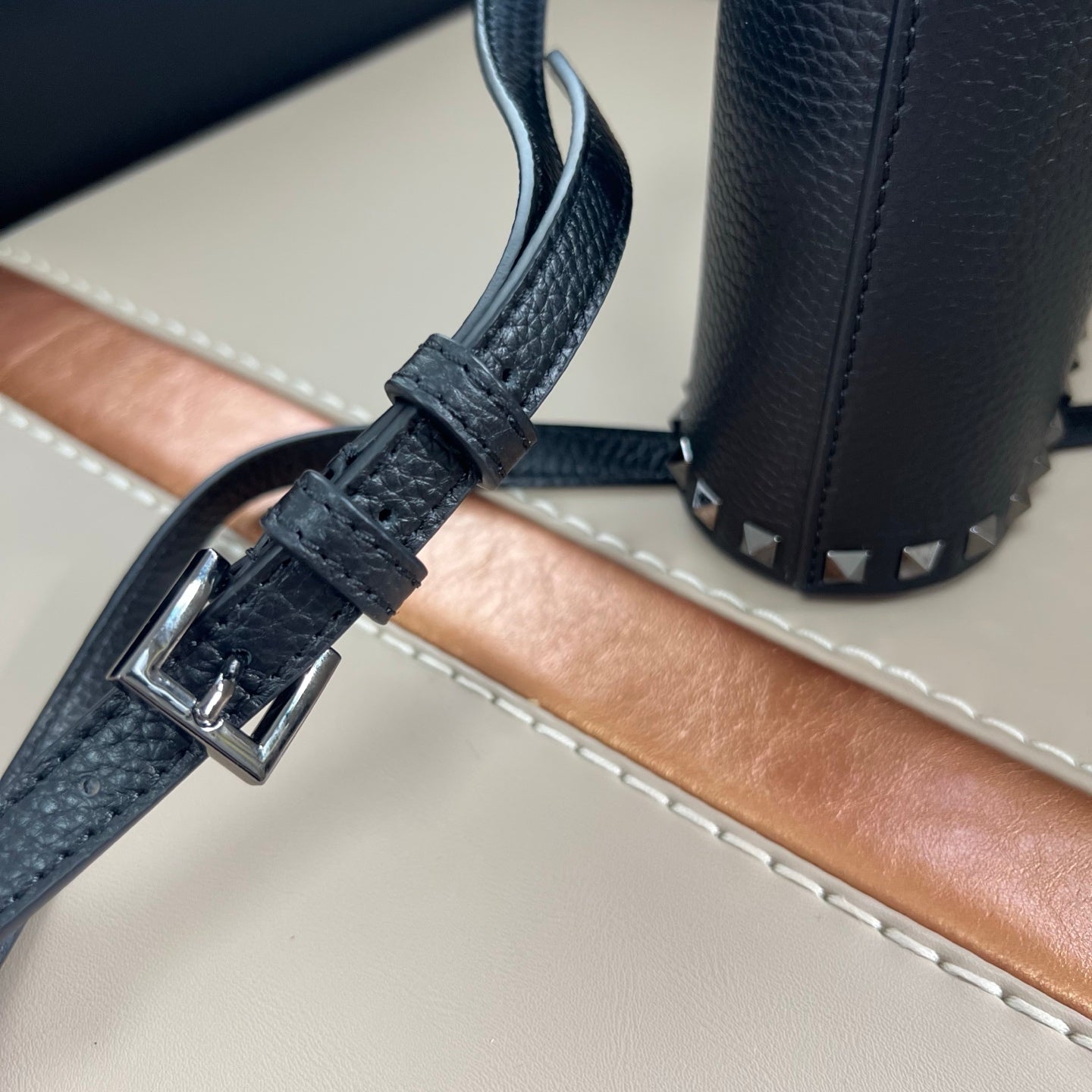 Жіноча сумка Valentino Garavani Rockstud