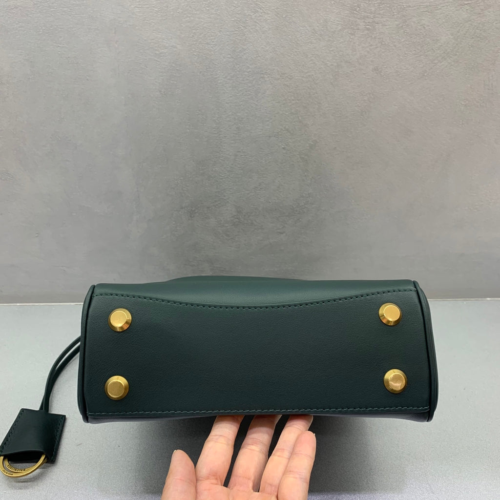 Жіноча сумка Balenciaga Rodeo